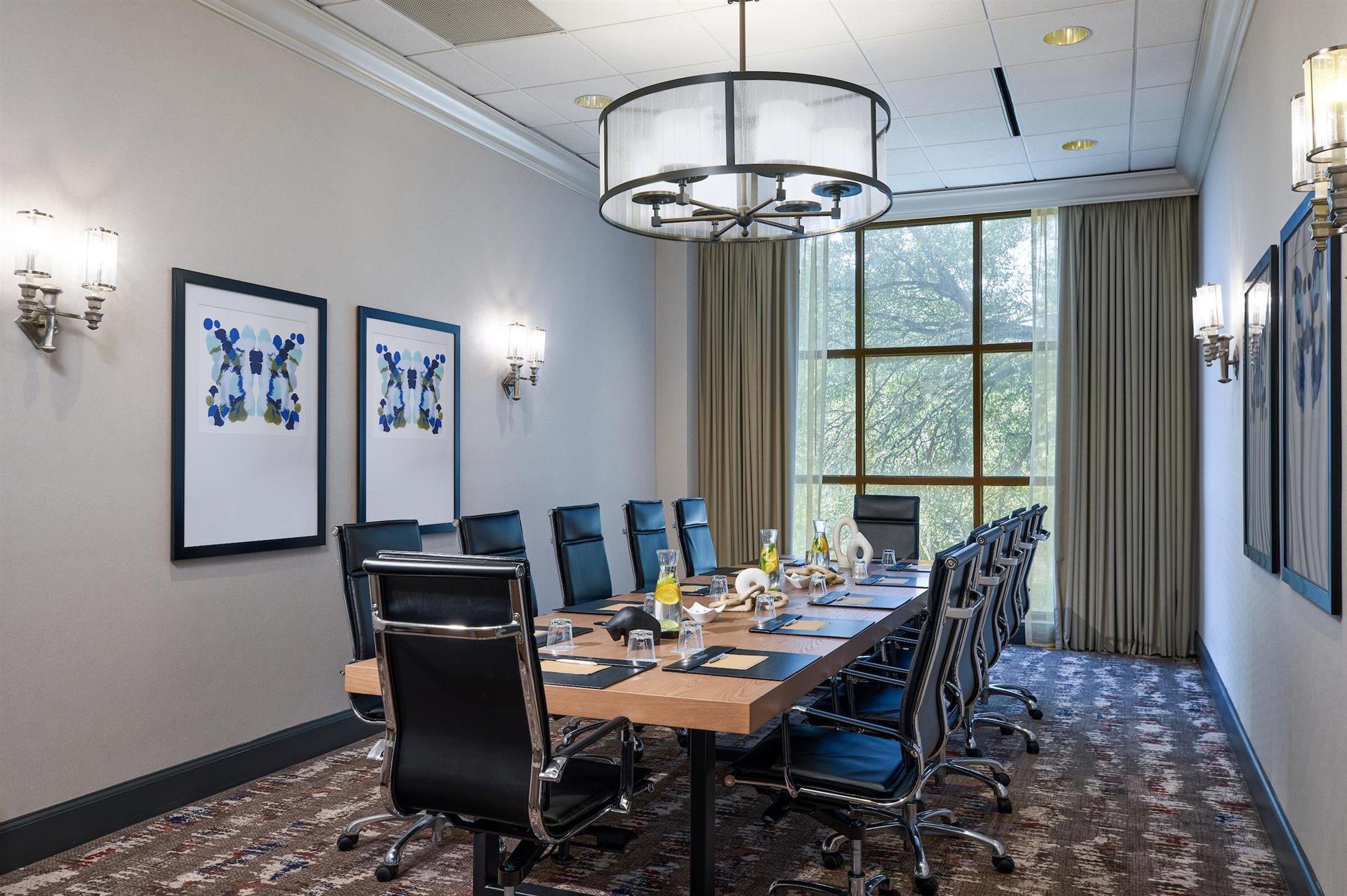 Изображение помещения для встречи