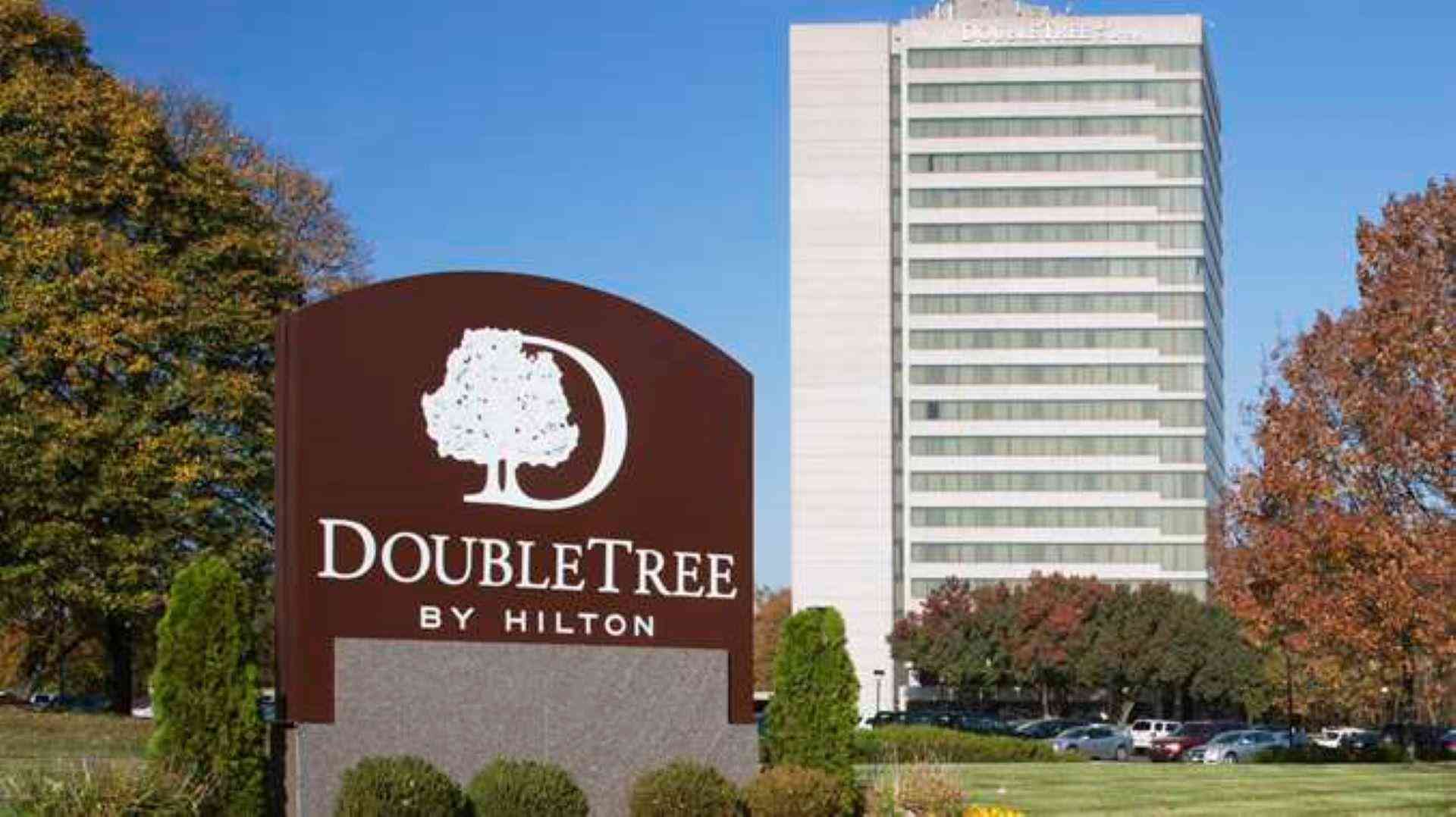 DoubleTree by Hilton Hotel Kansas City - Overland Park in Overland Park, KS