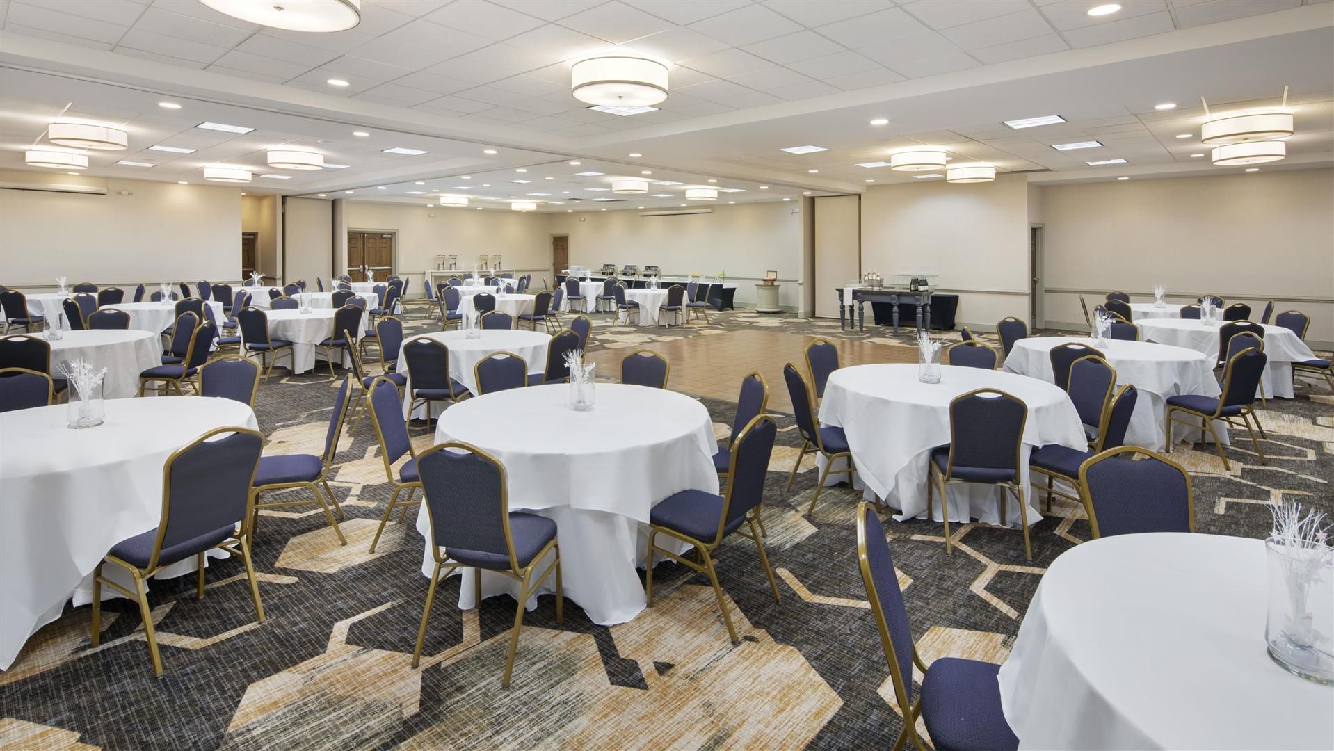 รูปสถานที่จัดงาน