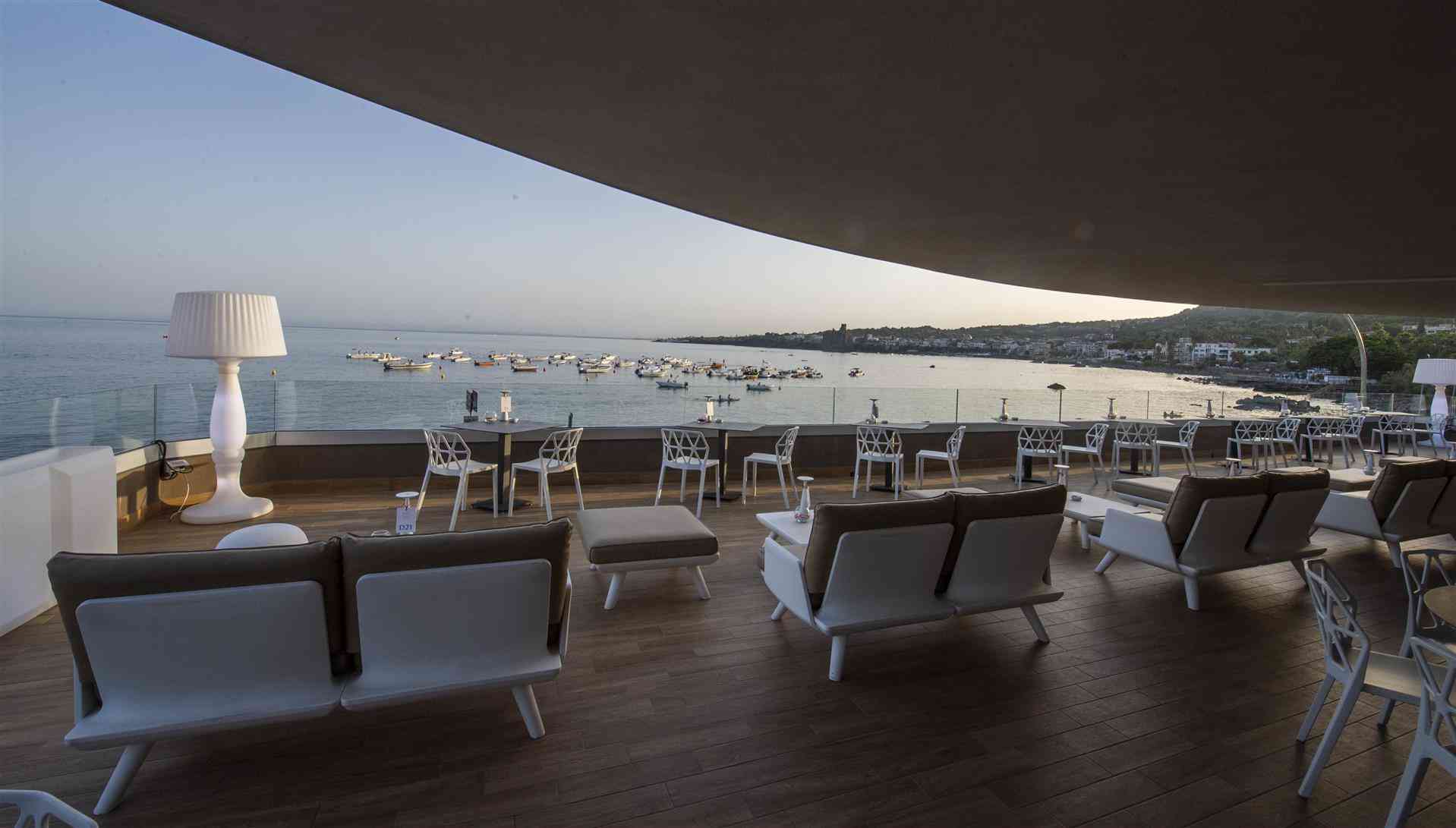 Grand Hotel Faraglioni i Aci Castello, IT