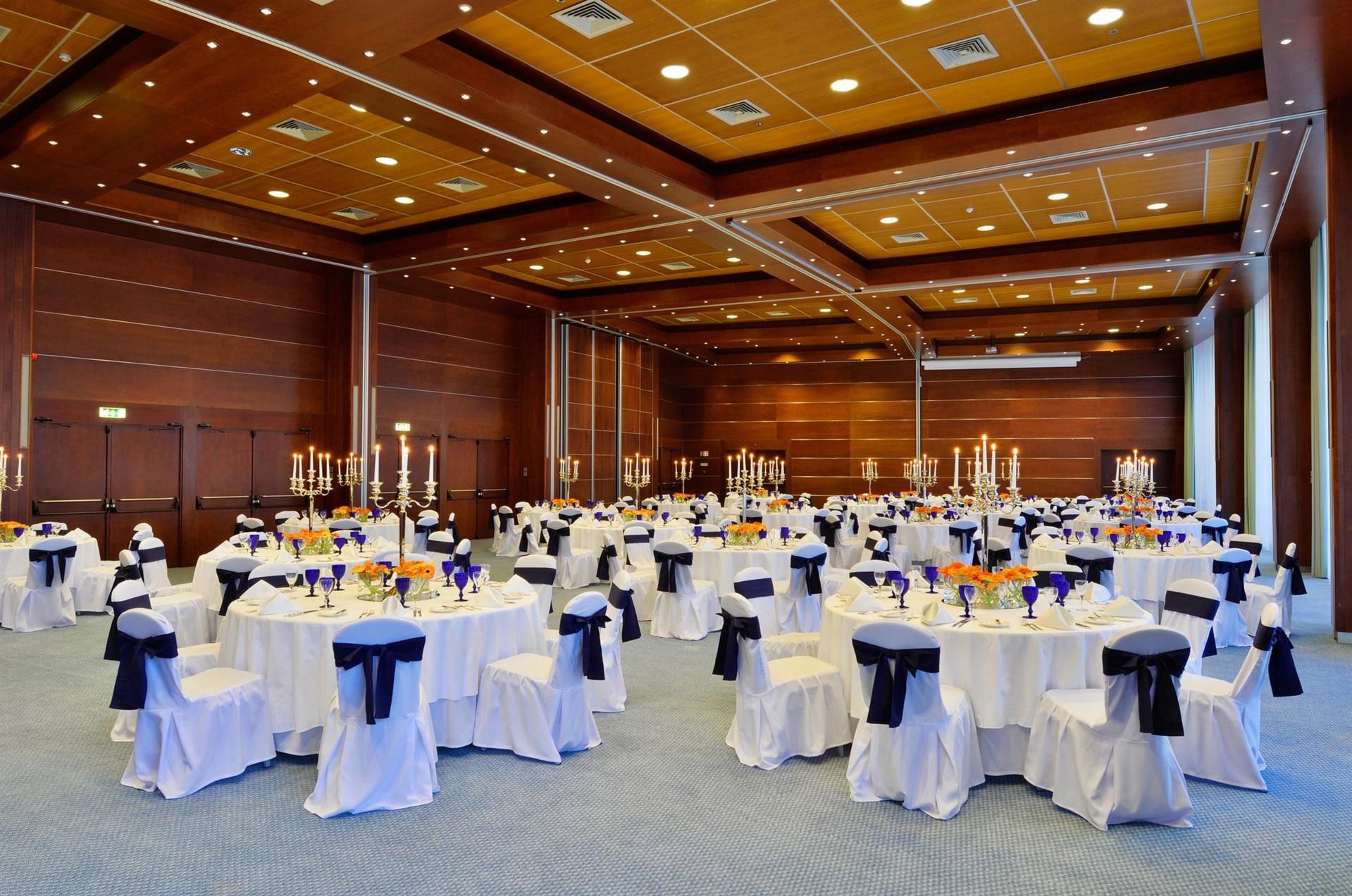 รูปสถานที่จัดงาน