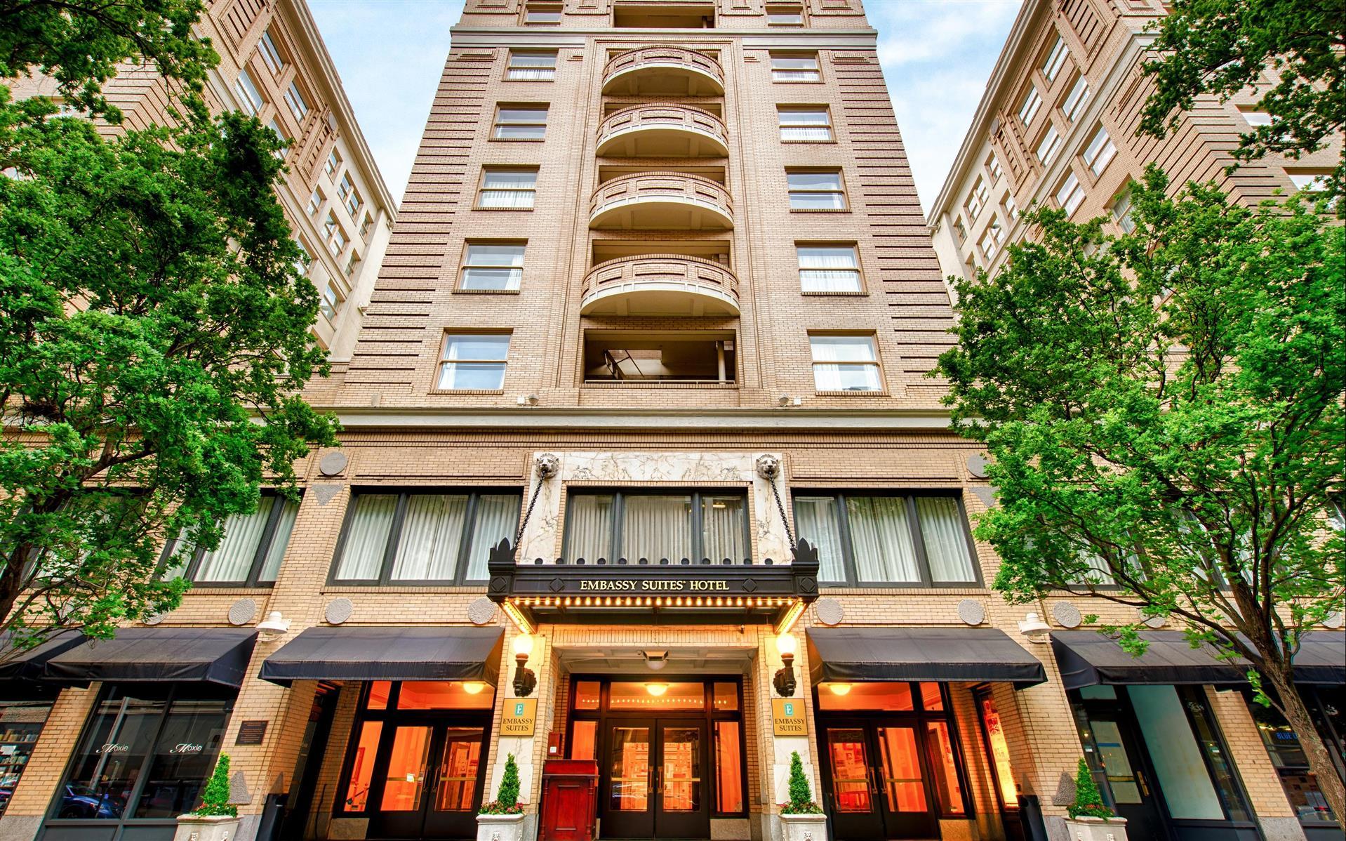 Embassy Suites by Hilton Portland Downtown BIG perks for Group Tour