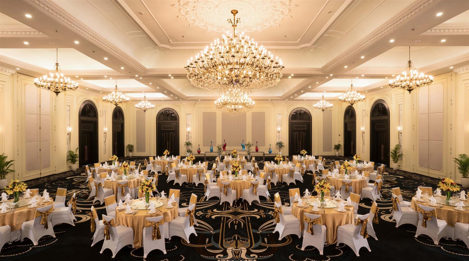 Vinpearl Resort & Spa Ha Long image