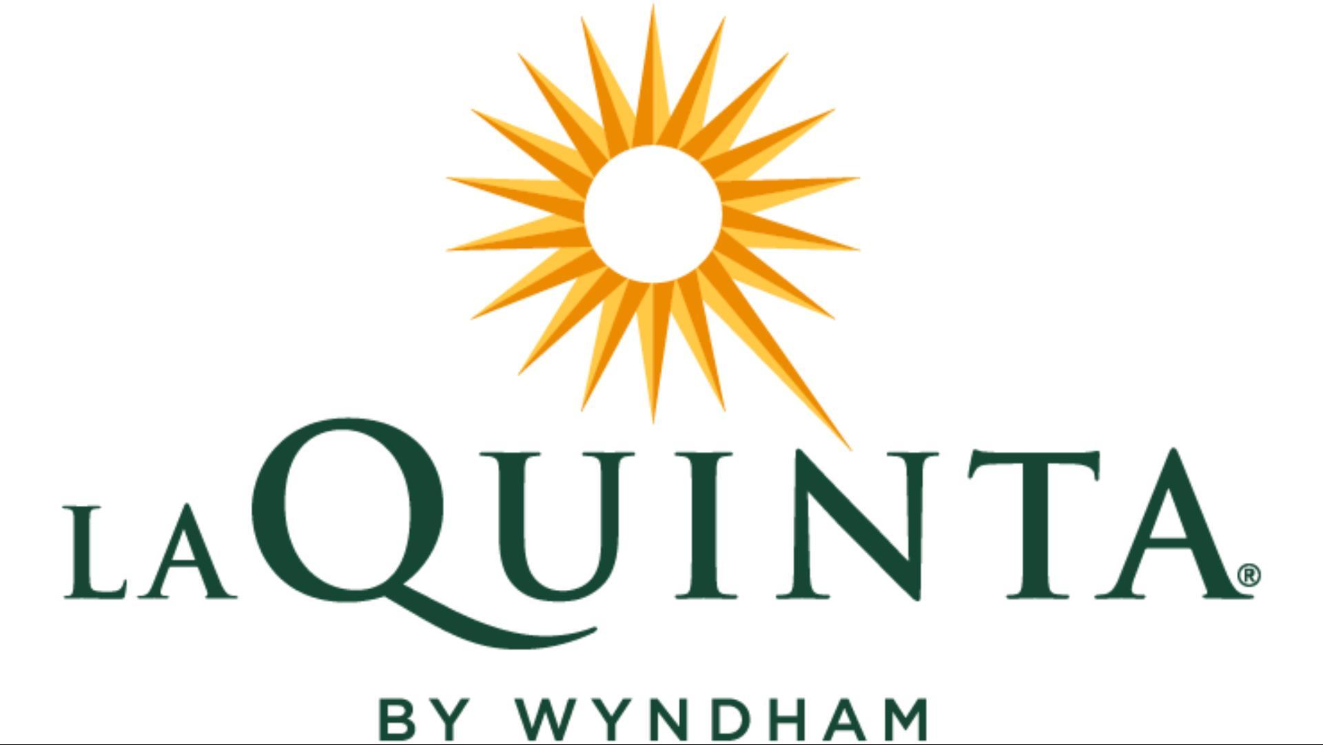 La Quinta Inn & Suites by Wyndham Terrell image