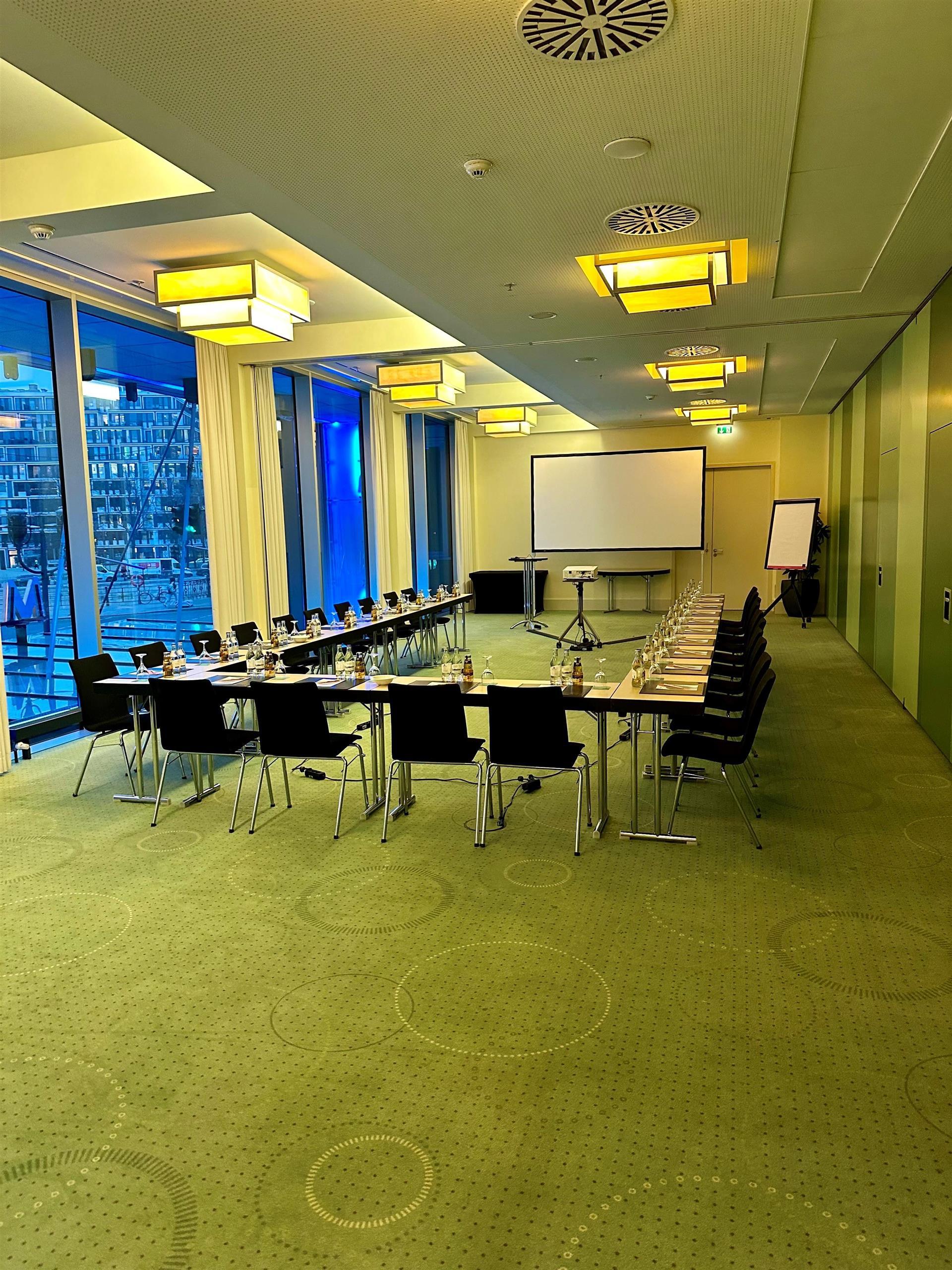 Imagen de la sala de reuniones