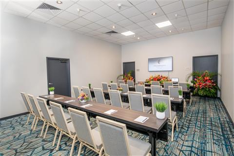 Kailua-Kona, HI 的 King Kamehameha Kona Beach Resort by Marriott