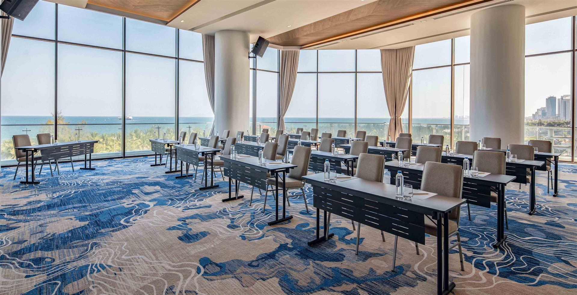 Radisson Hotel Danang image