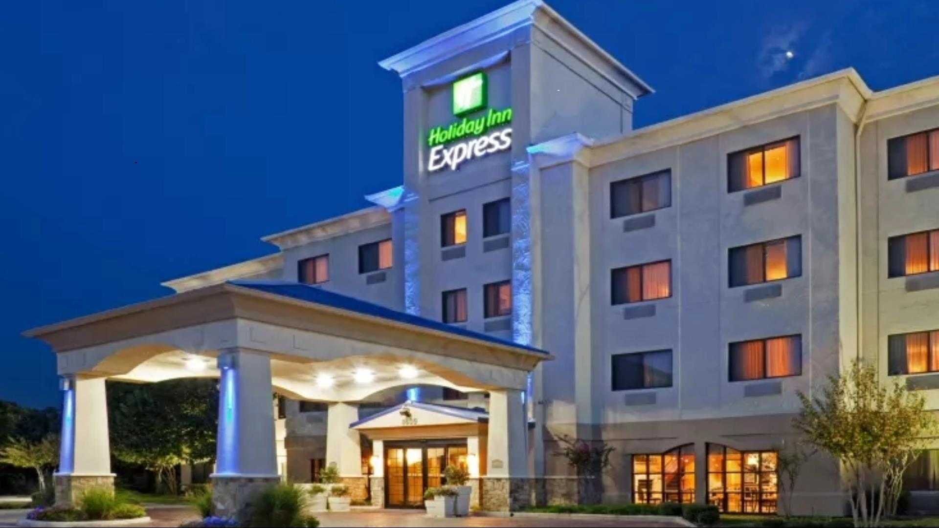 Holiday Inn Express Hotel & Suites Fort Worth Southwest(I-20) a Fort Worth, TX