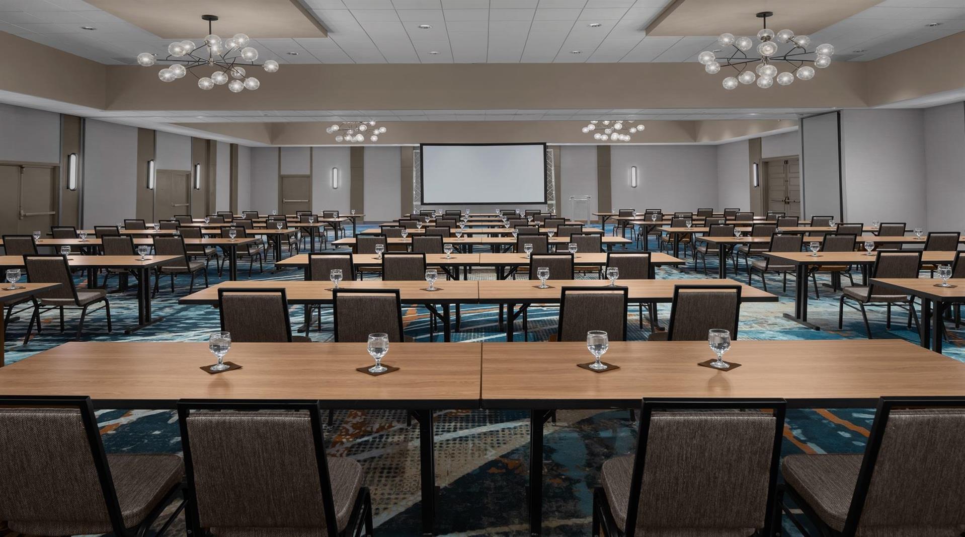 Sheraton Milwaukee Brookfield by Marriott image