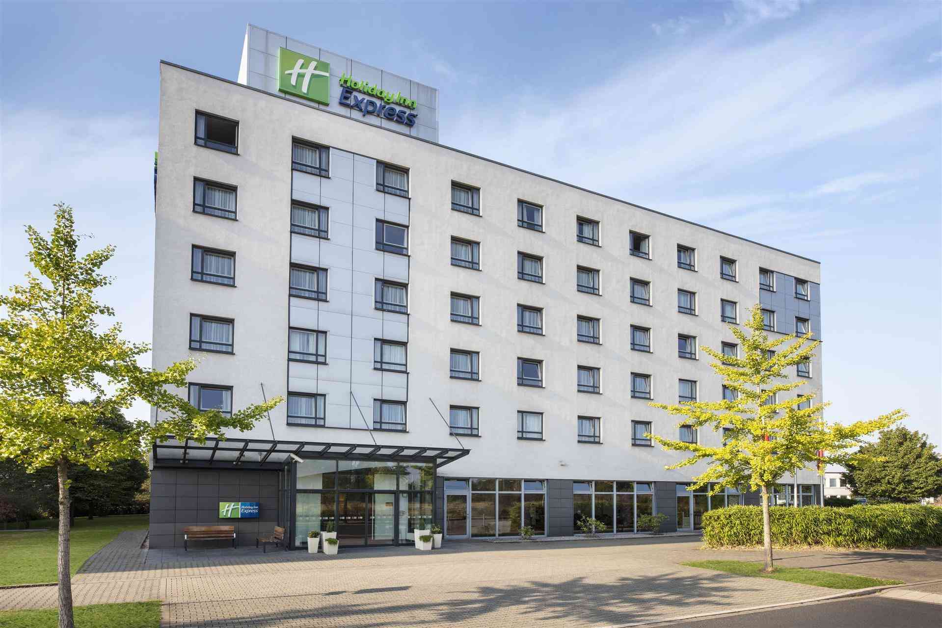 Holiday Inn Express Duesseldorf - City North in Düsseldorf, DE