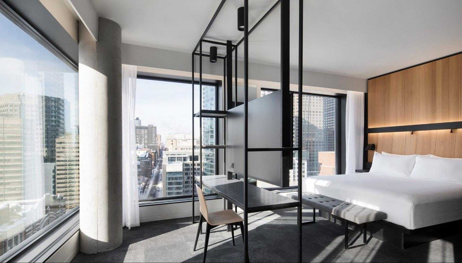 Hotel Monville in Montreal, QC