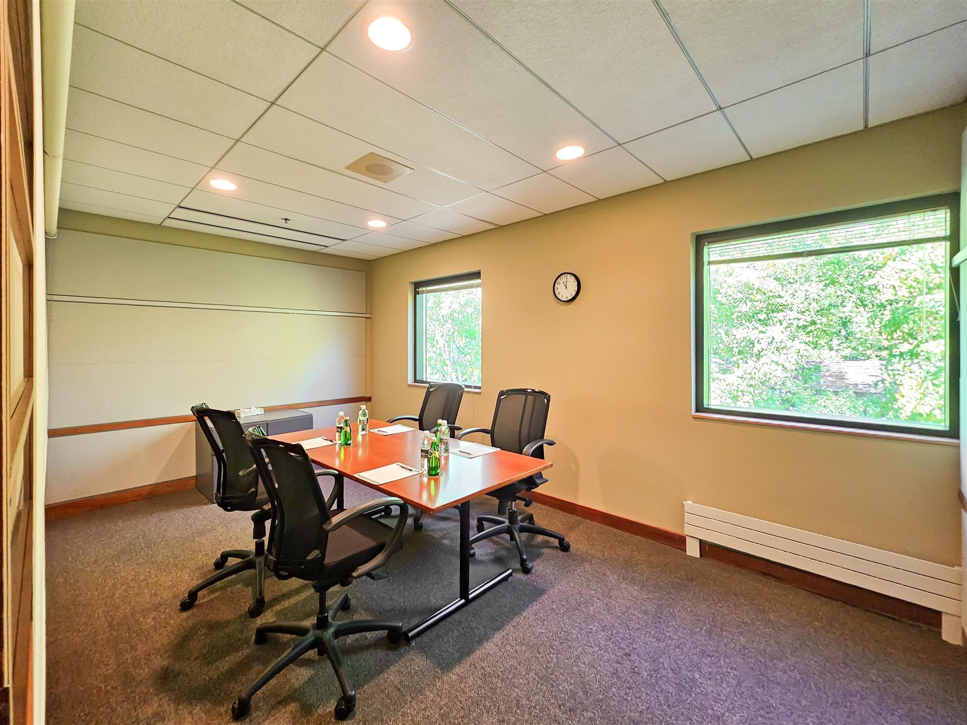 Изображение помещения для встречи