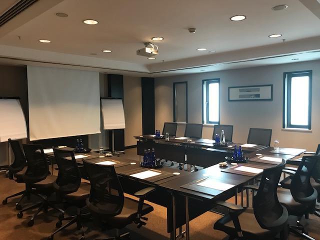 Imagem da sala de reuniões