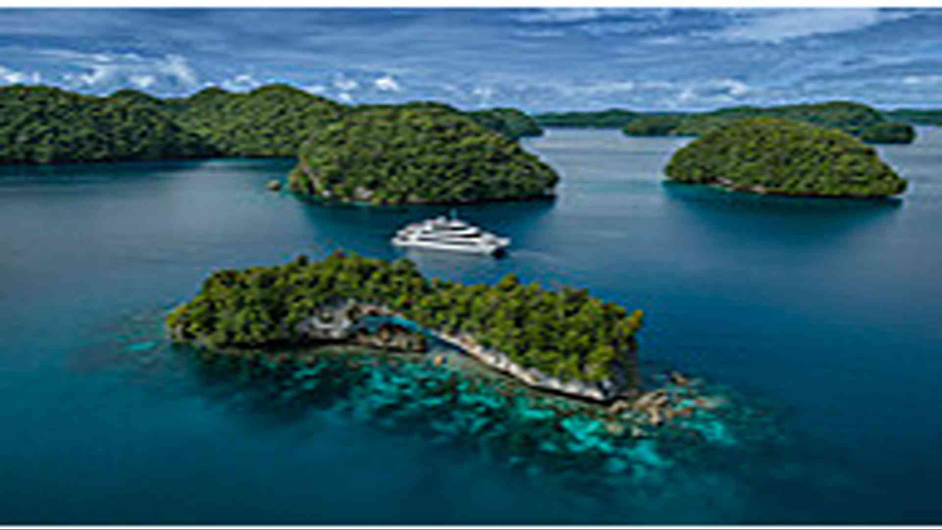 Four Seasons Explorer i Palau, PW