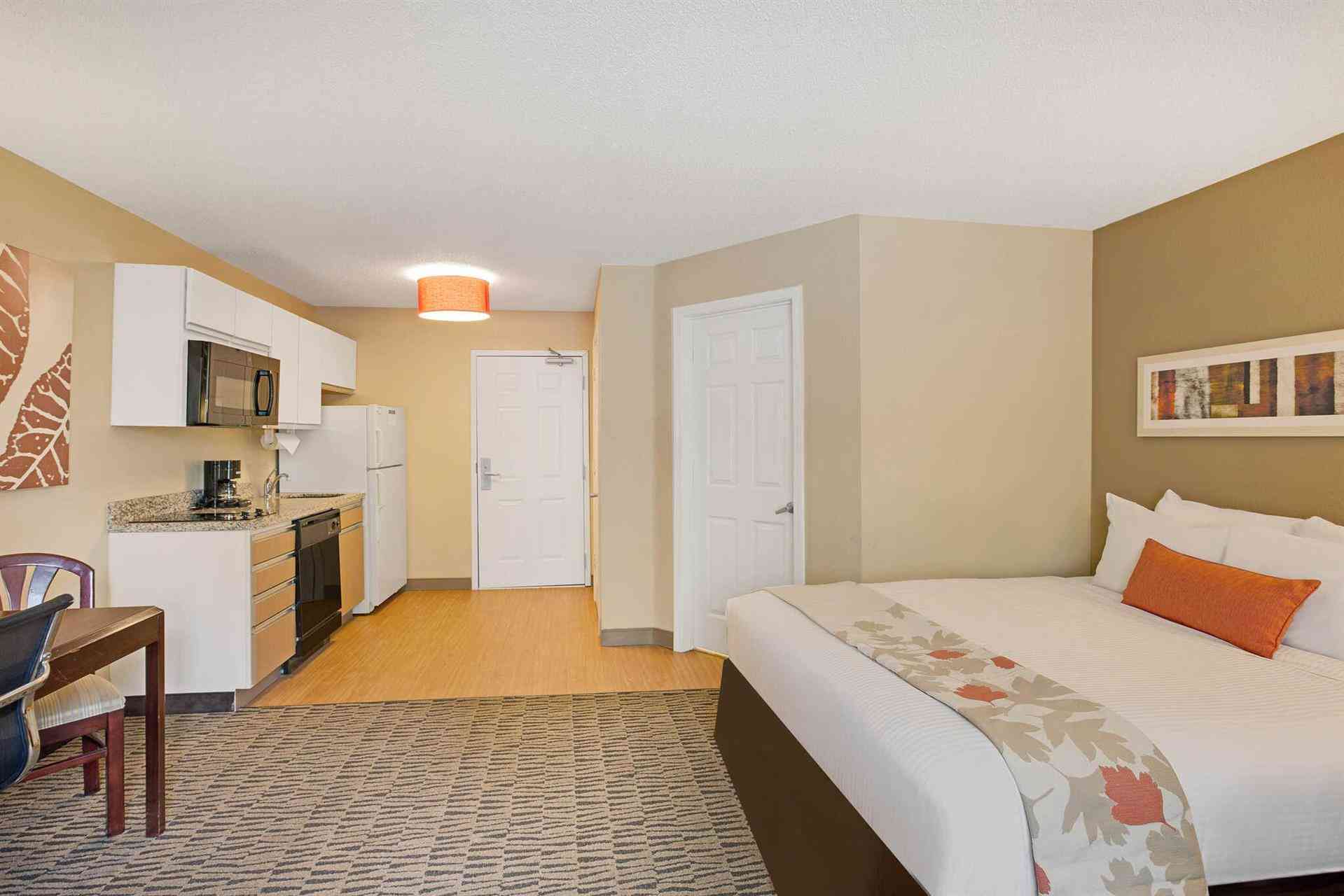 MainStay Suites Louisville Jeffersontown, Louisville, KY