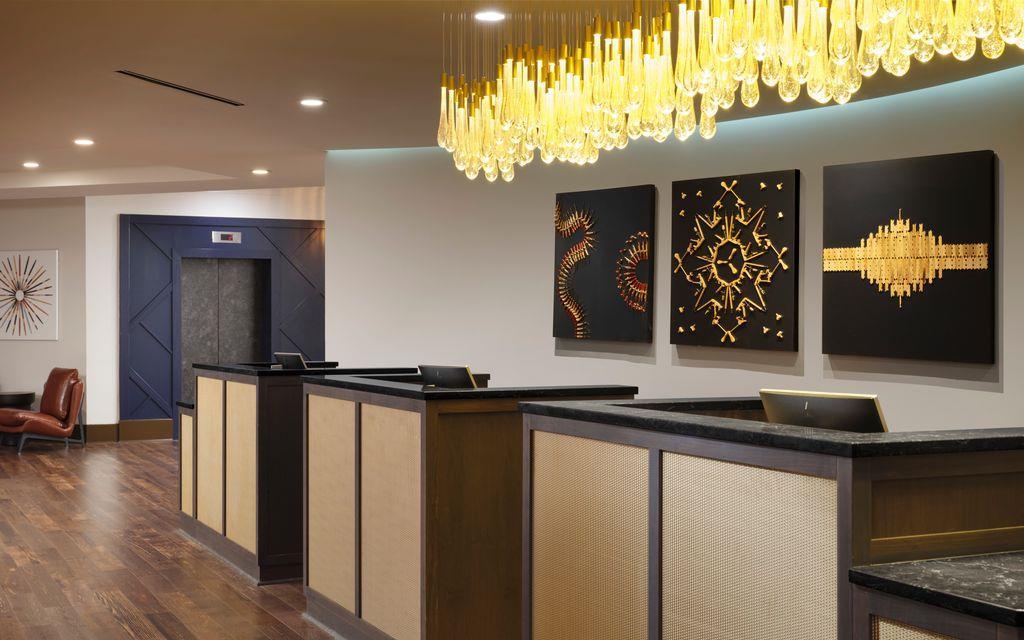 Image de HOT HOT**$199.00 for January 25-30, 2026 **