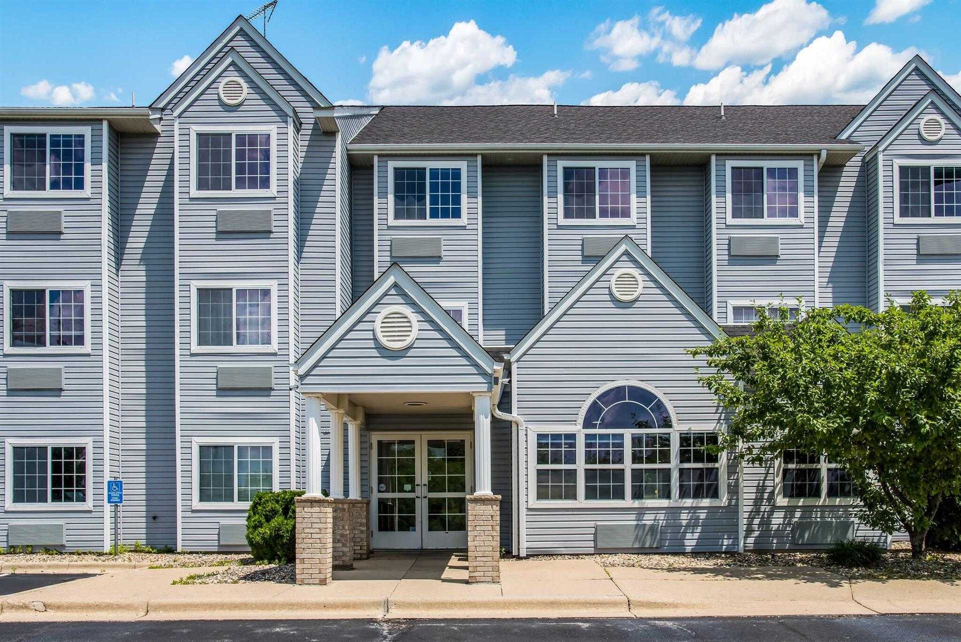 Quality Inn - Owatonna в Owatonna, MN