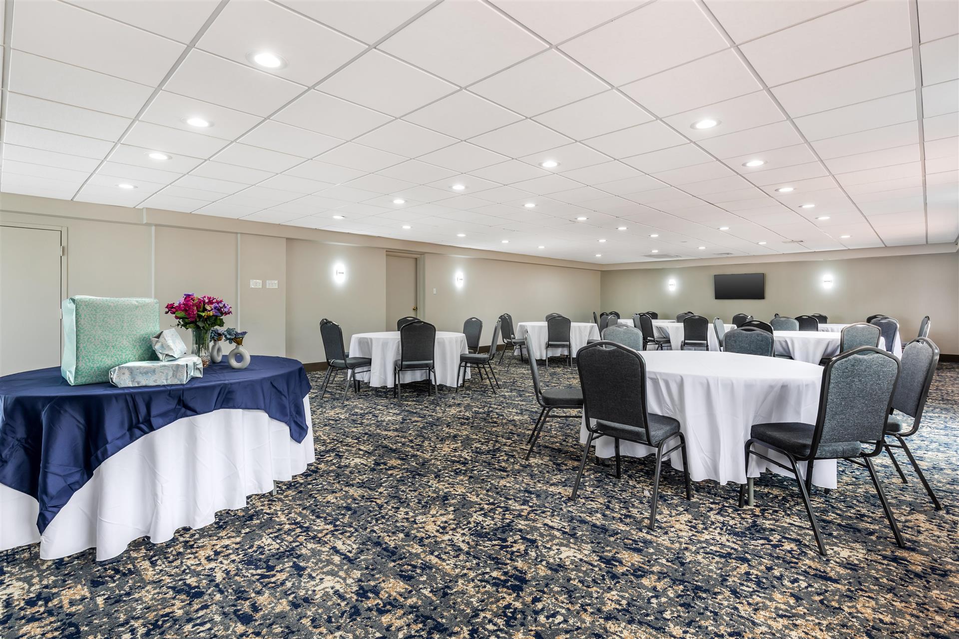 Best Western Plus Laurel image