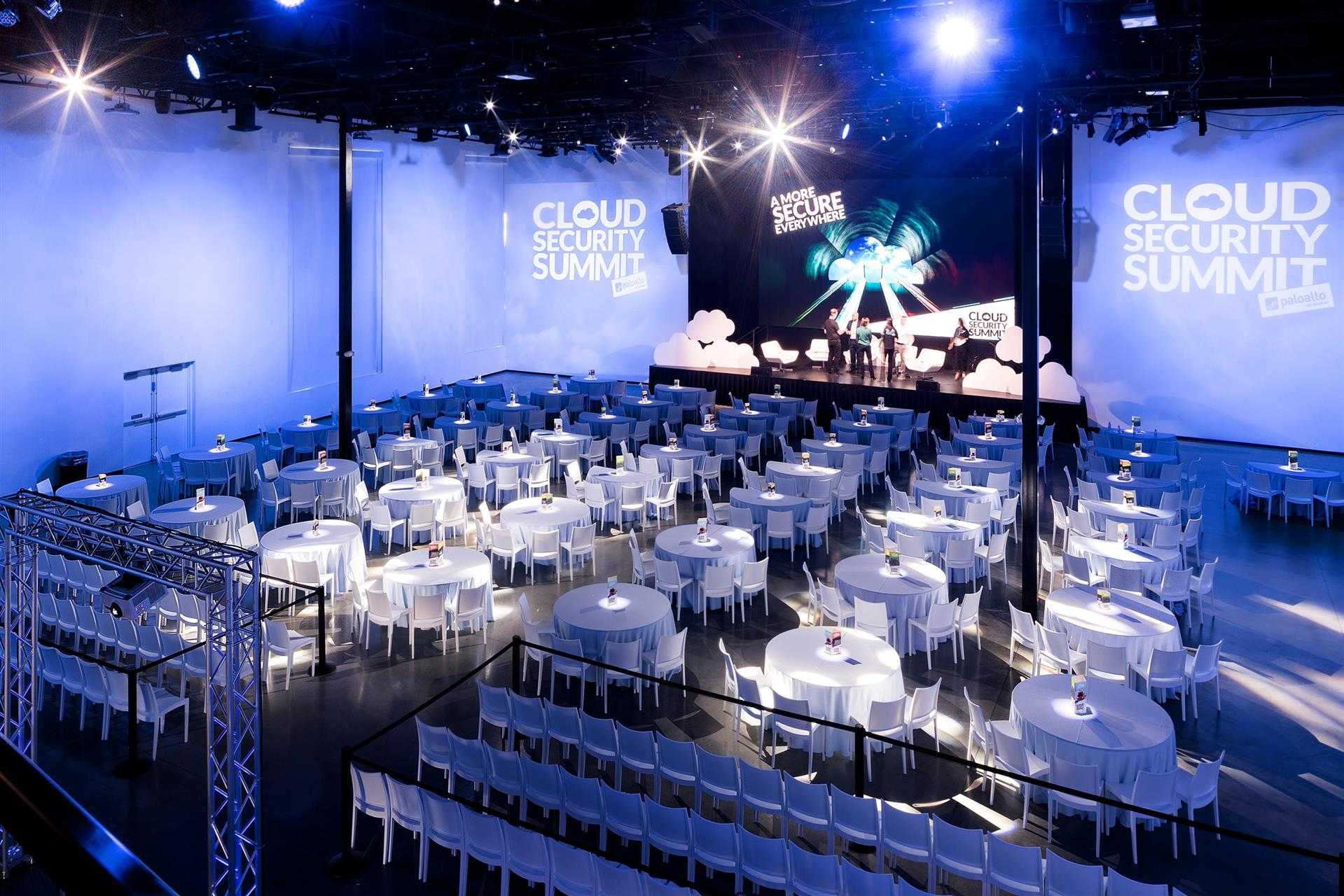 Av Irvine a Irvine, CA