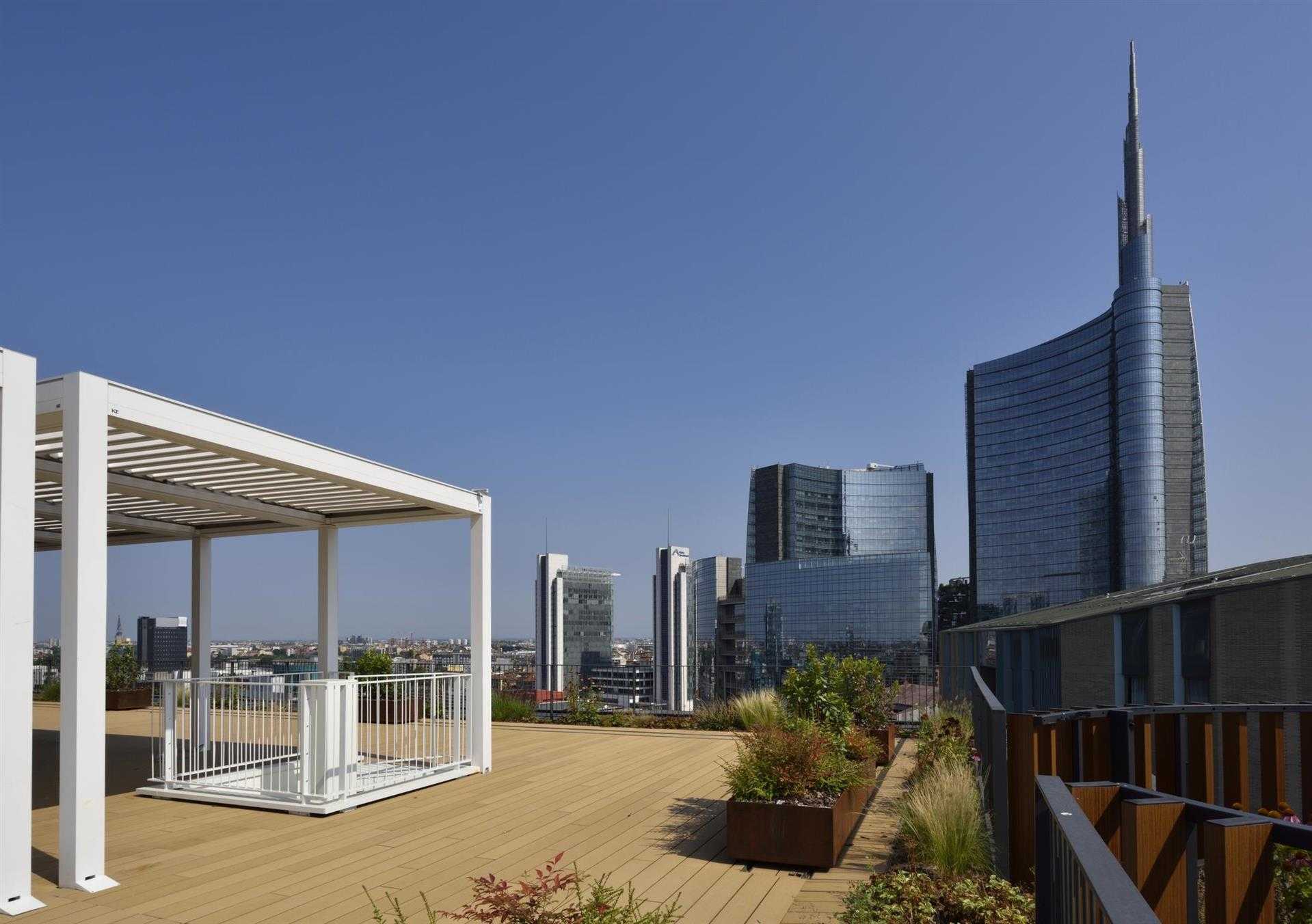 Milano Verticale - UNA Esperienze a Milano, IT