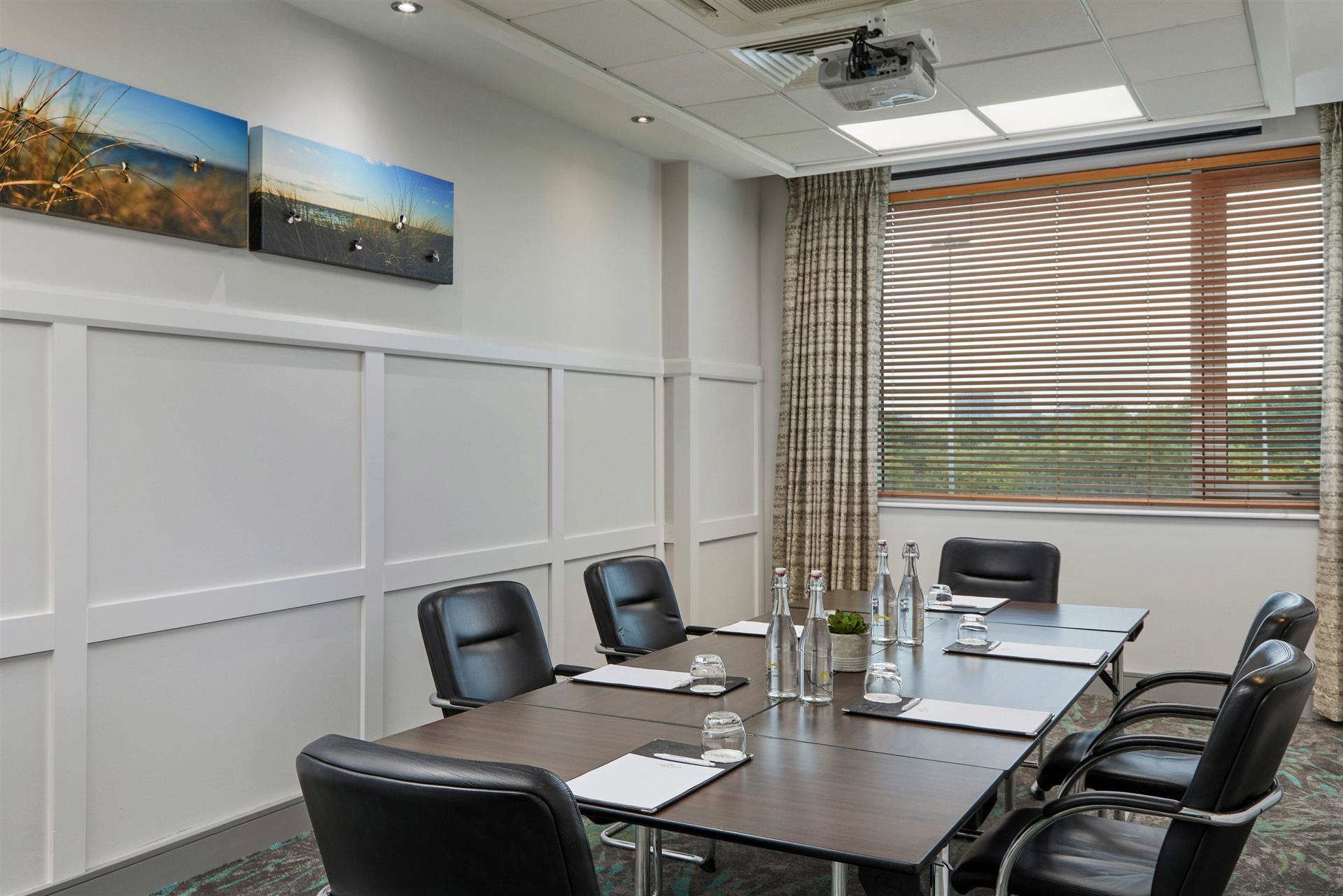 Imagen de la sala de reuniones