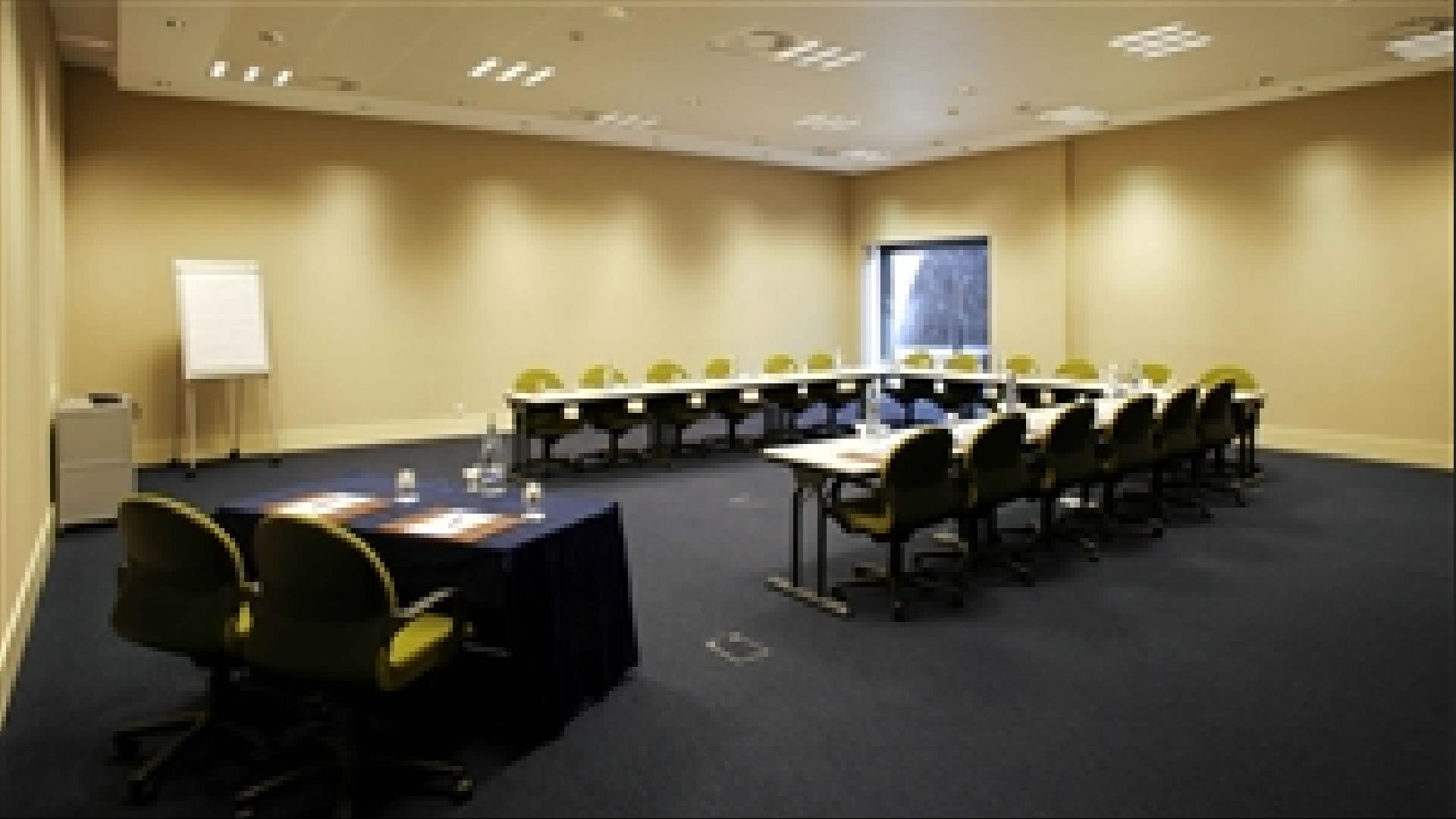 Kokoustilan kuva