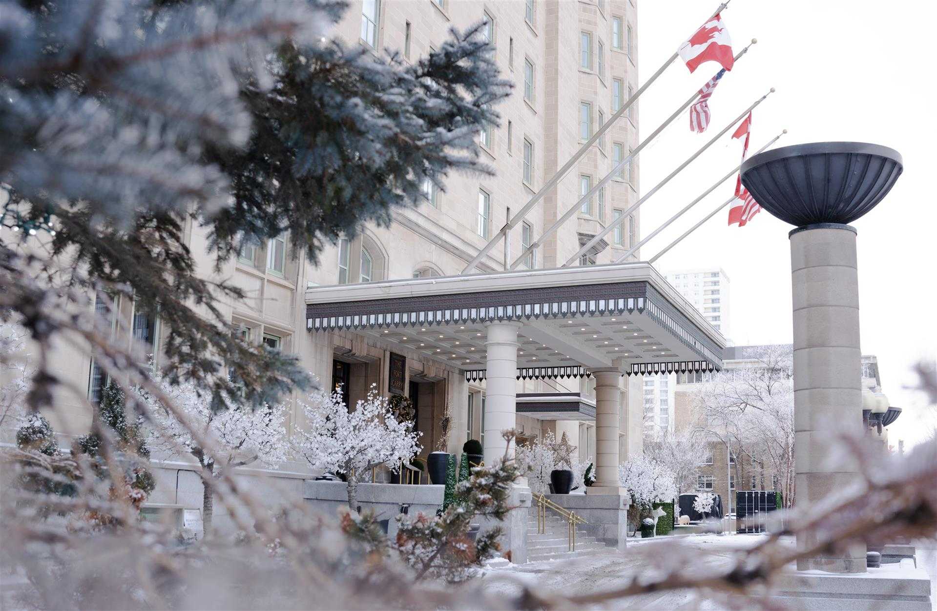 The Fort Garry Hotel | Spa | Conference Centre в Winnipeg, MB