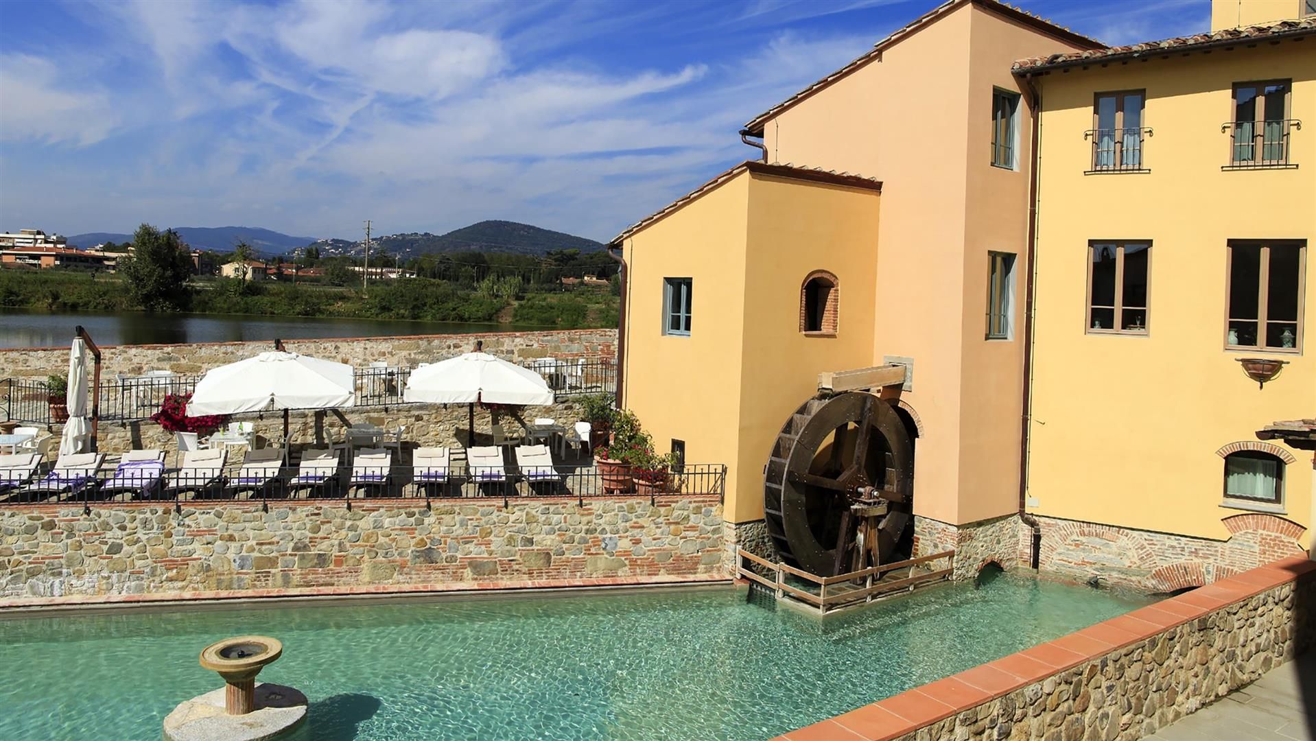 รูปสถานที่จัดงาน