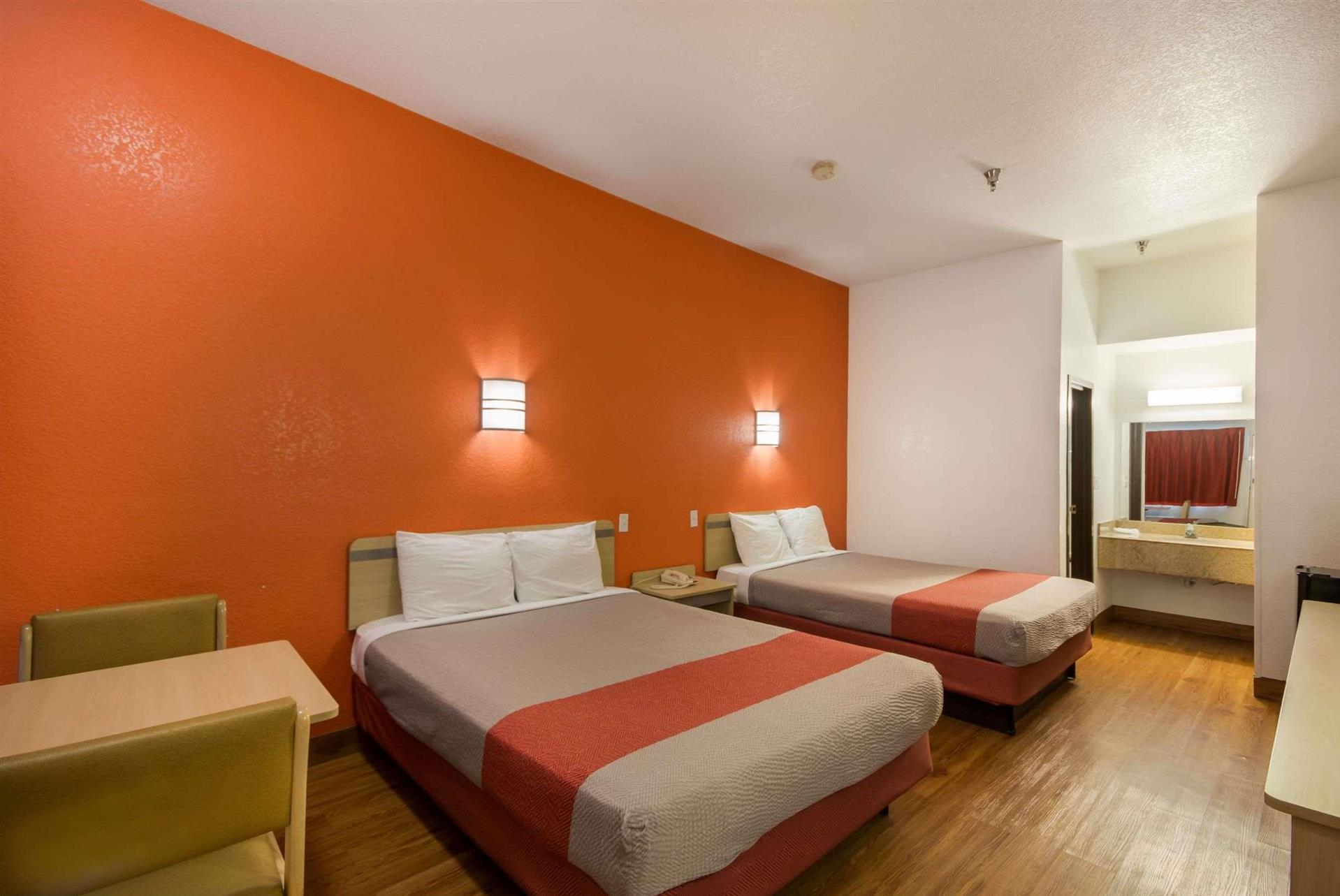 Americas Best Value Inn & Suites Humble image