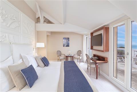 Hotel Barriere Le Royal La Baule in La Baule-Escoublac, FR