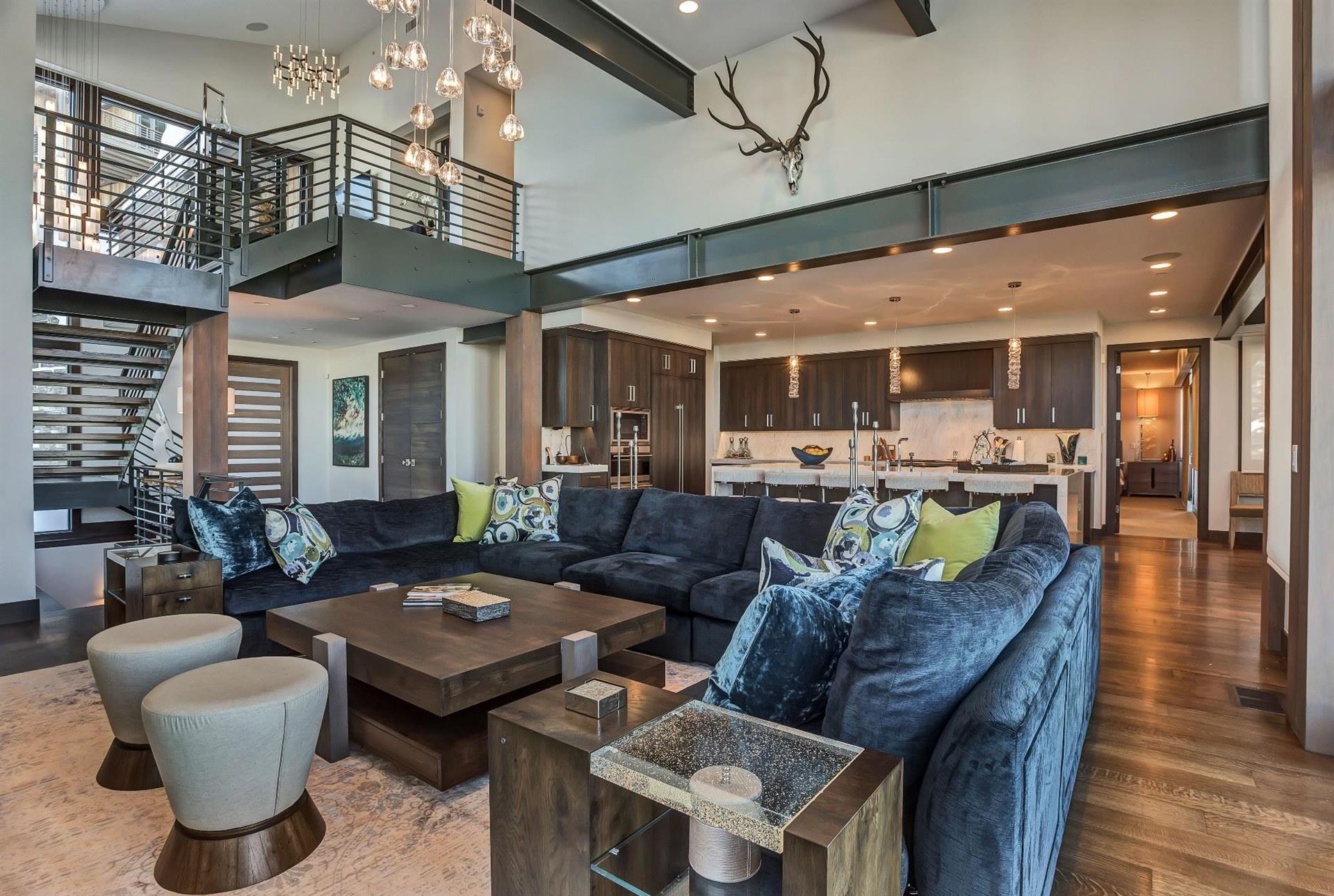 Stein Eriksen Residences image