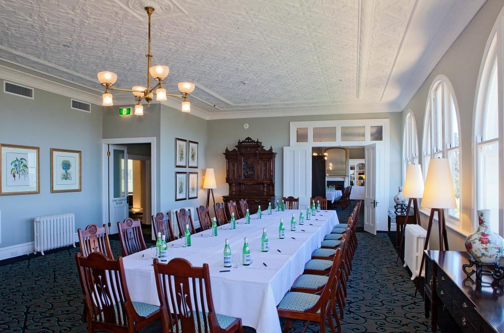 Изображение помещения для встречи