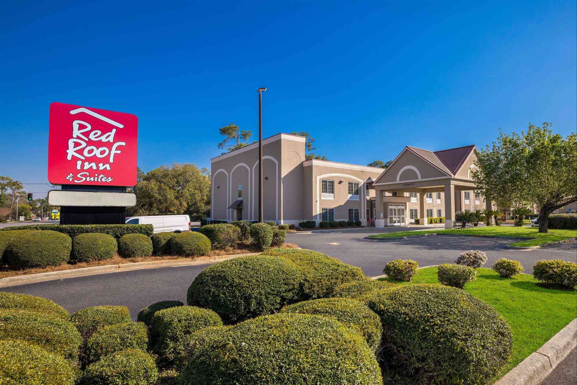 Red Roof Inn & Suites Albany, GA в Albany, GA