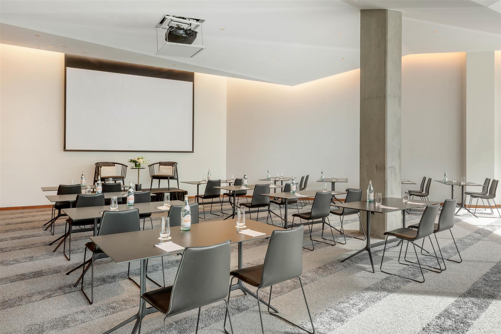 Immagine sala riunioni