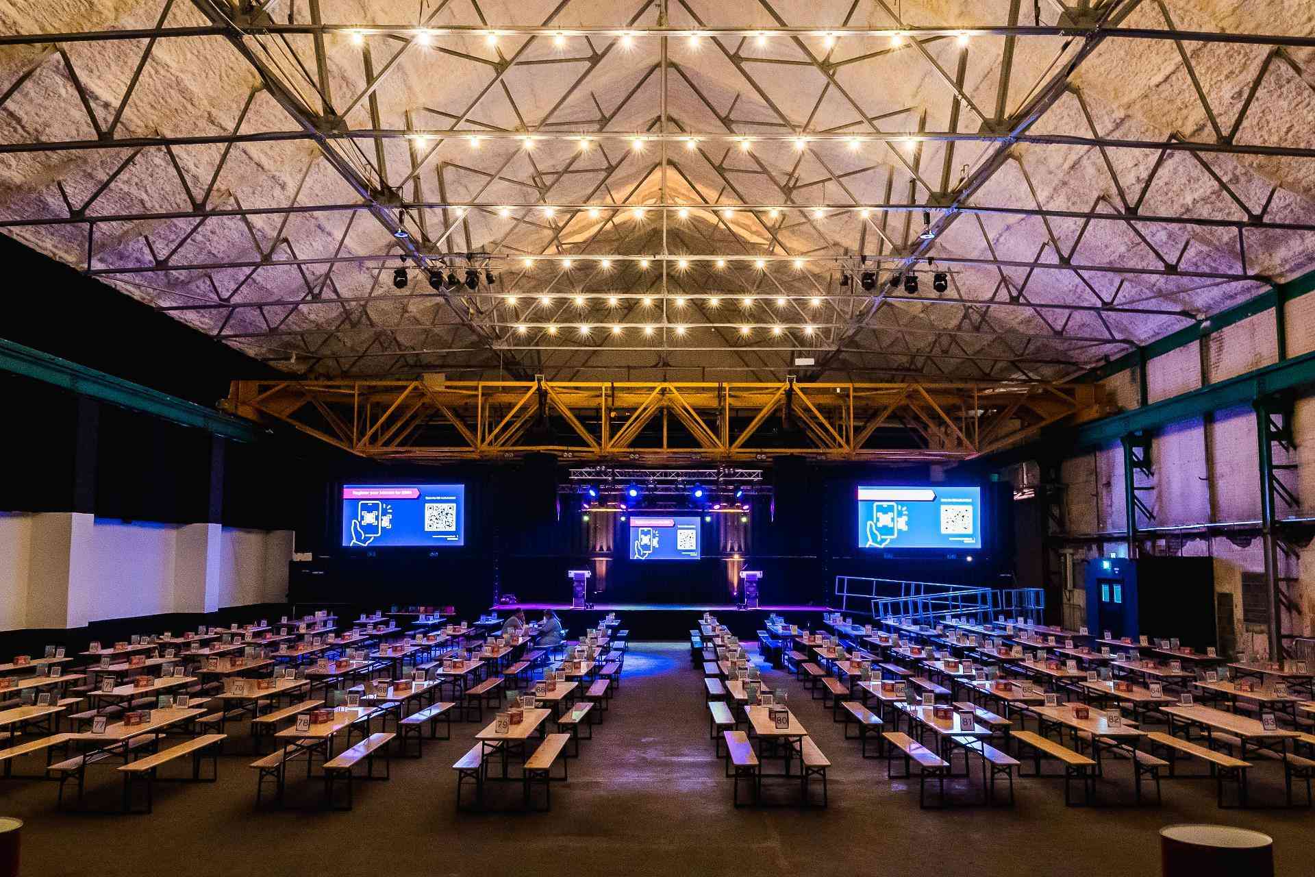 Depot Cardiff a Cardiff, GB3