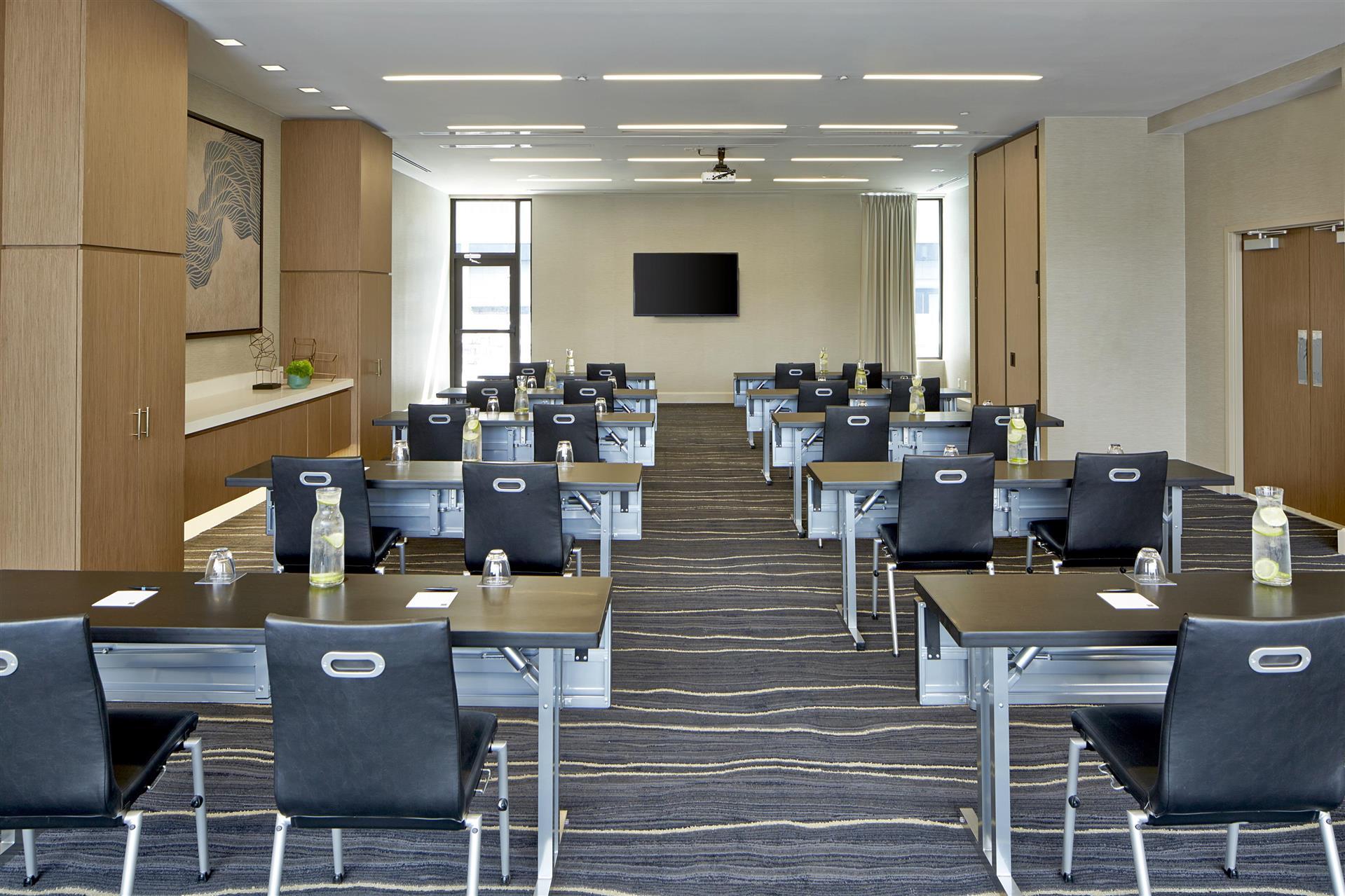 Изображение помещения для встречи