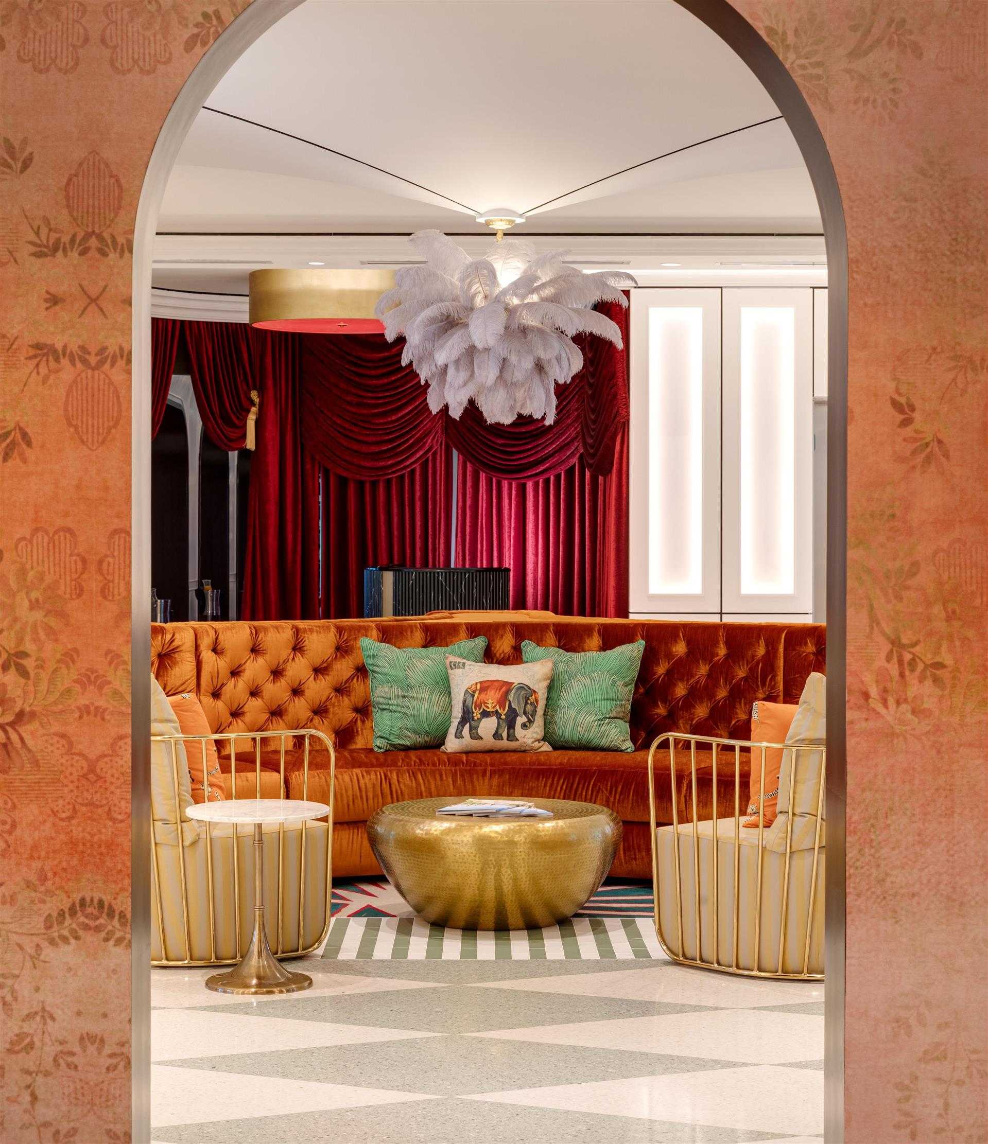 Cirque St. Armands Beachside - BRAND NEW HOTEL i Sarasota, FL