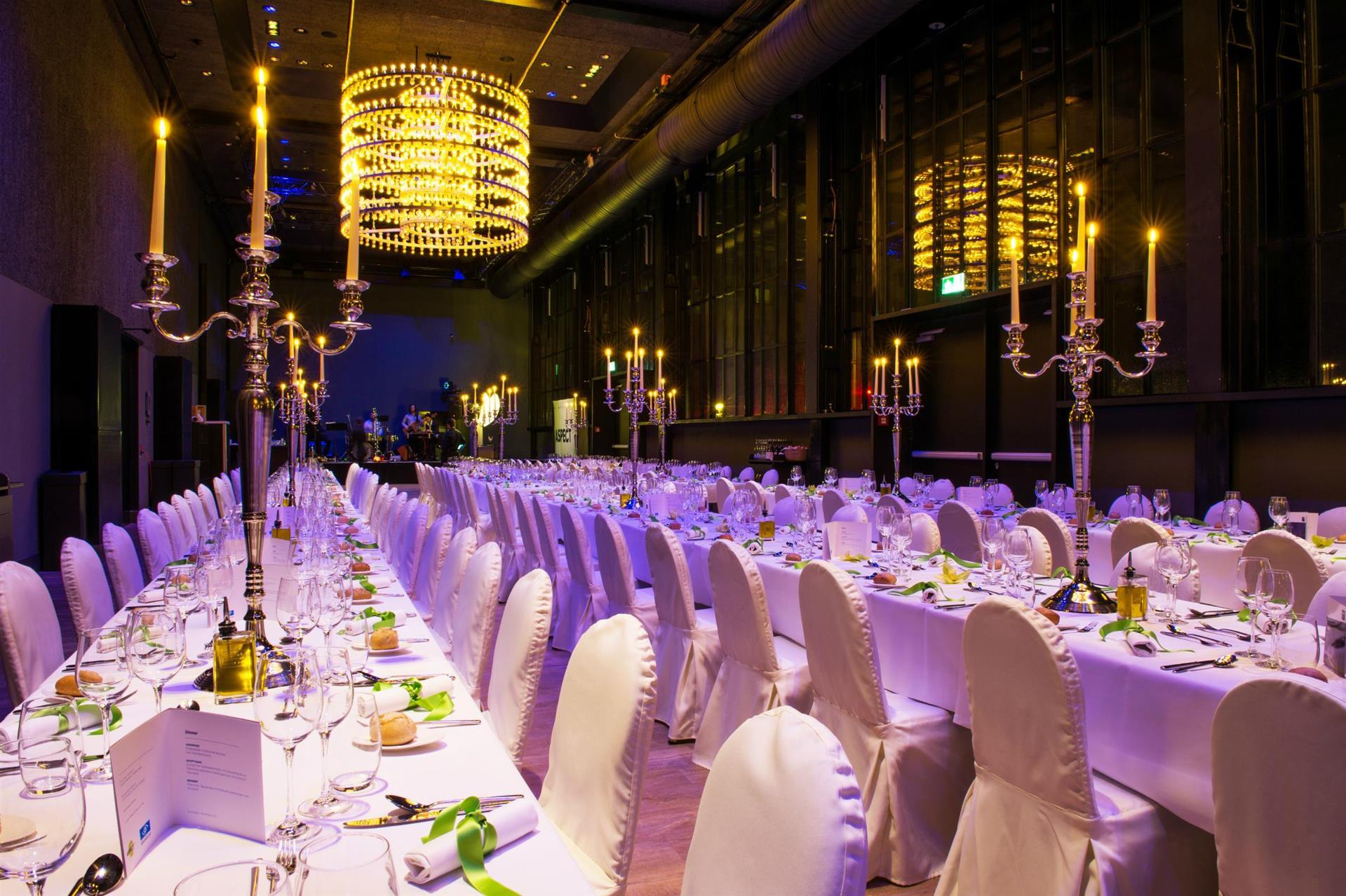 Изображение помещения для встречи