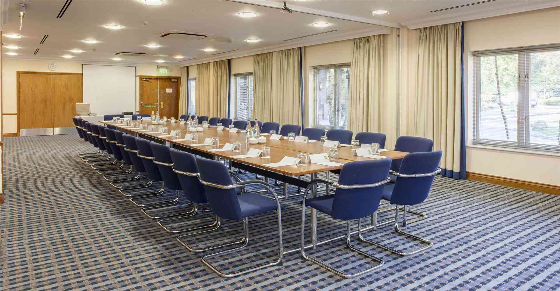 Holiday Inn Colchester в Колчестер, GB1