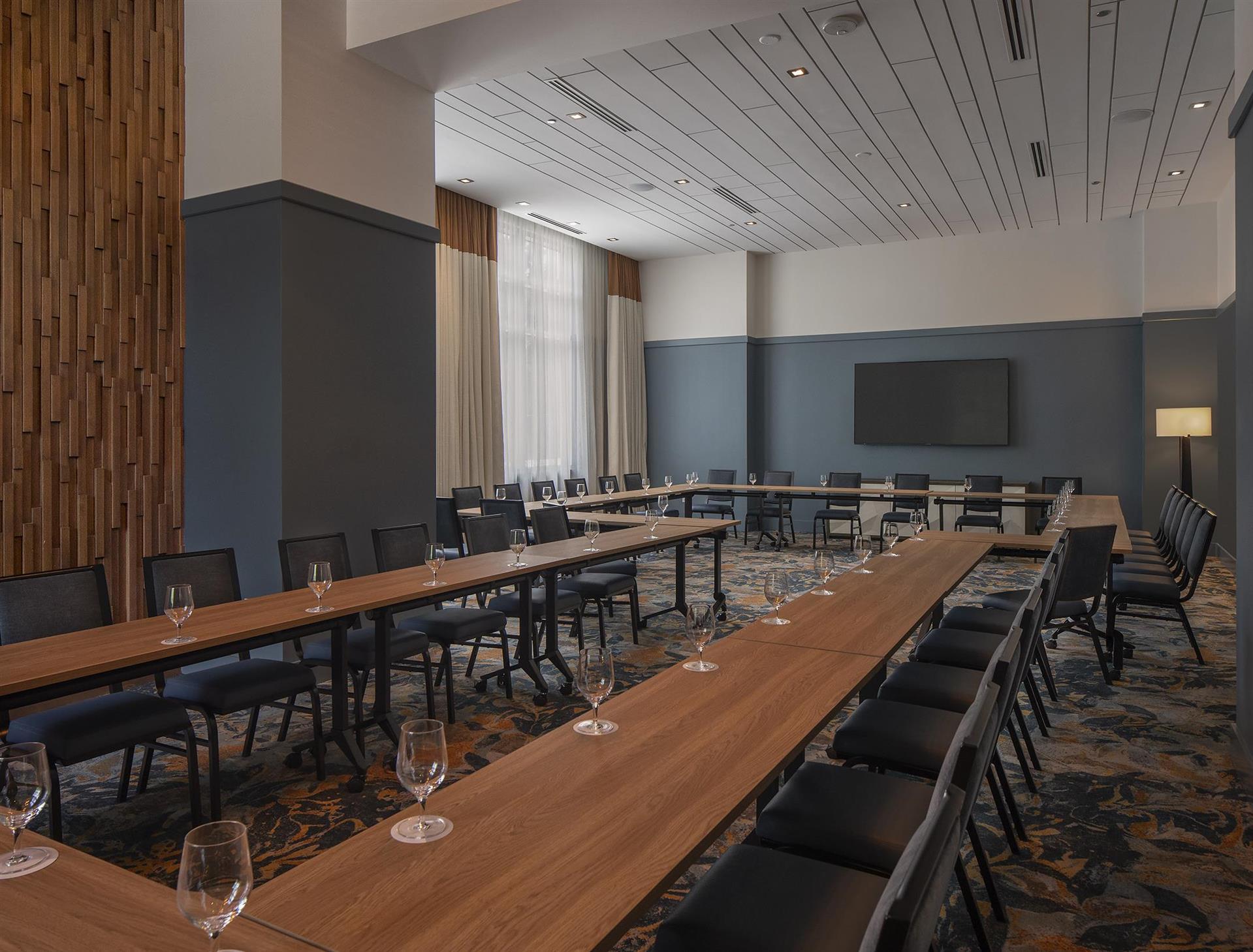 Изображение помещения для встречи