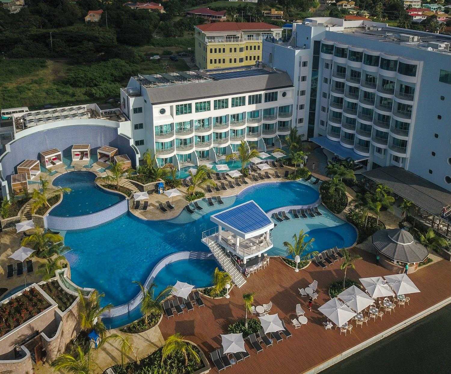 Harbor Club St. Lucia, Curio Collection by Hilton em Gros Islet, LC