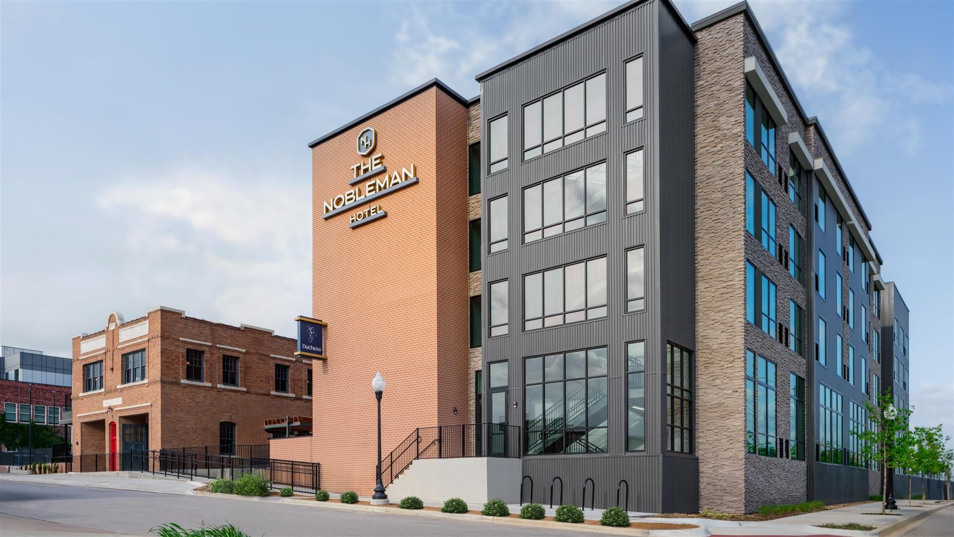 รูปสถานที่จัดงาน