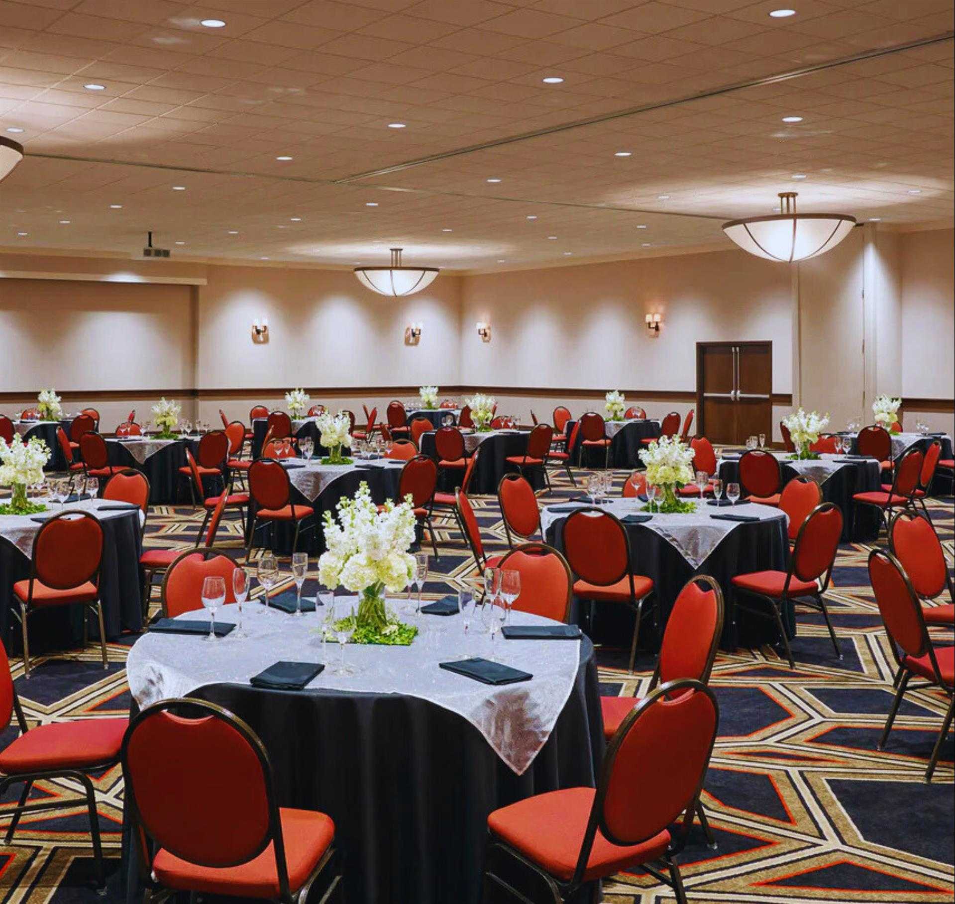 Four Points by Sheraton Bellingham Hotel & Conference Center in Bellingham, WA