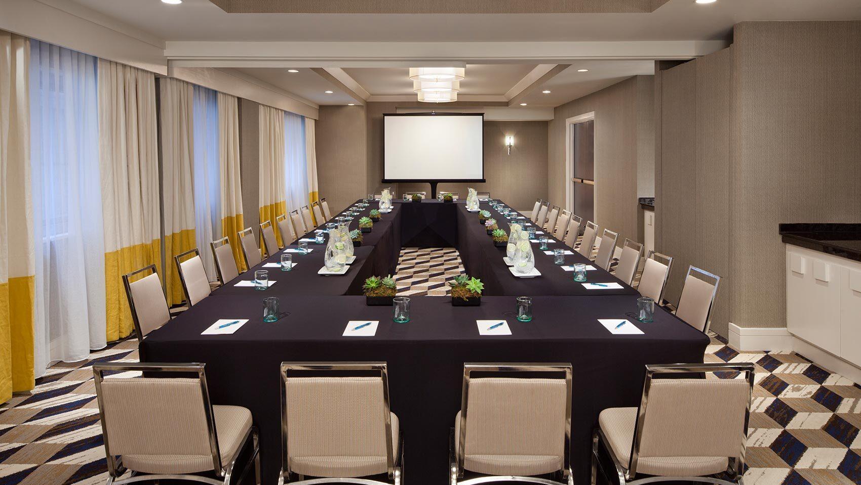 Изображение помещения для встречи