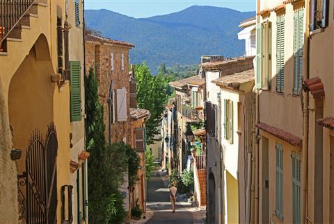 Gulf of Saint-Tropez Development i Cogolin, FR