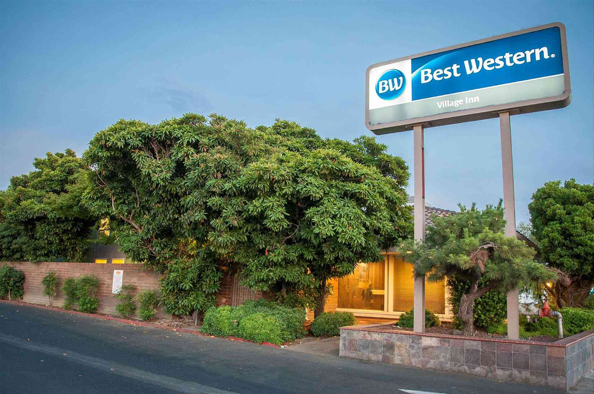 Best Western Village Inn a Fresno, CA