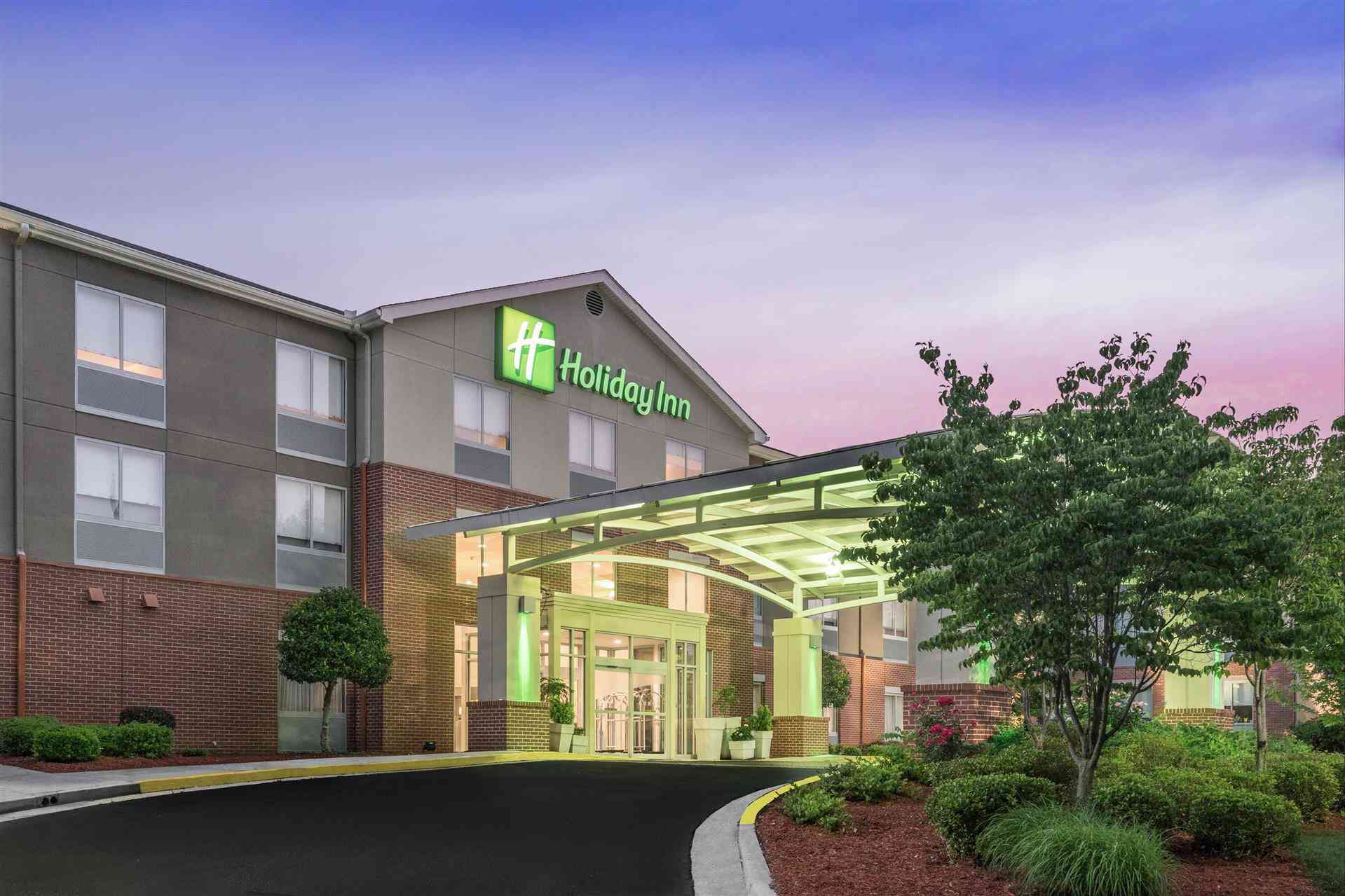 Holiday Inn Atlanta/Roswell in Roswell, GA