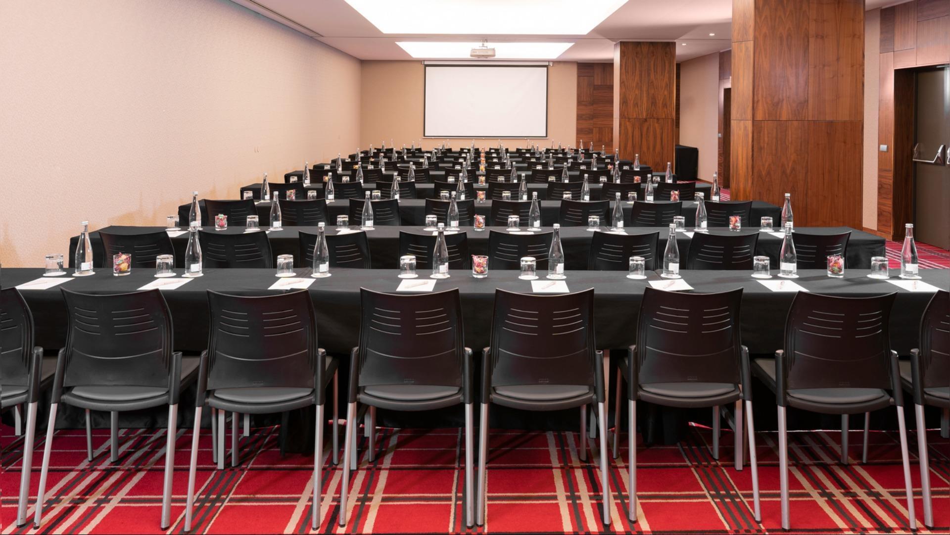 NH Collection Porto Batalha image