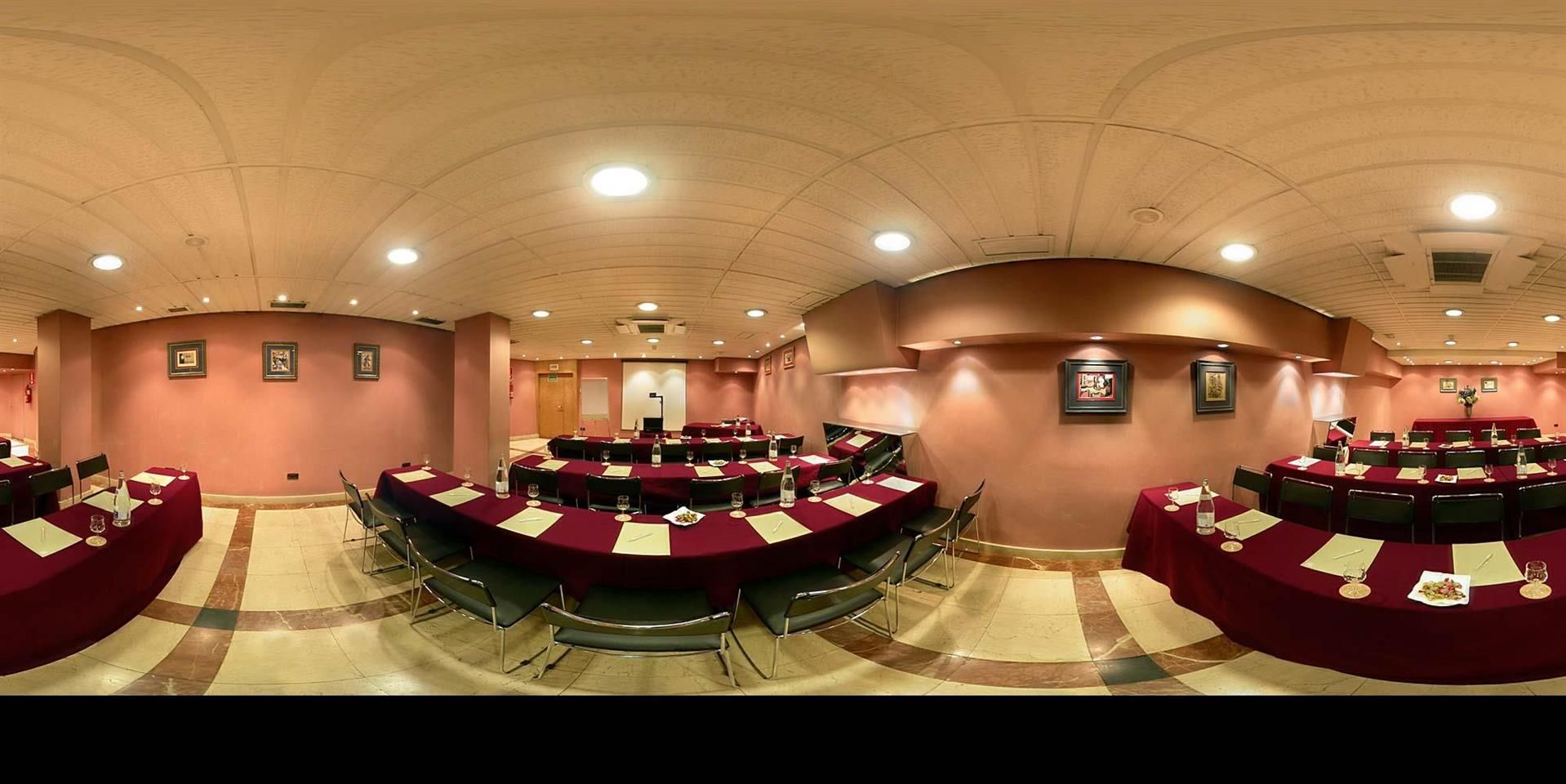 รูปสถานที่จัดงาน