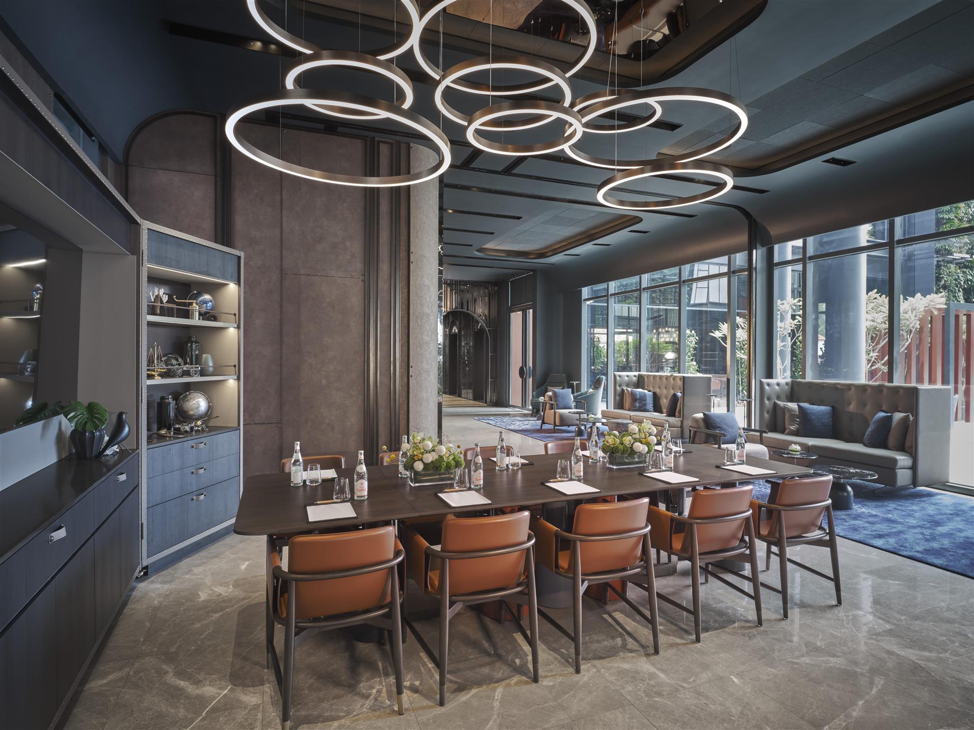 Pullman Singapore Hill Street image